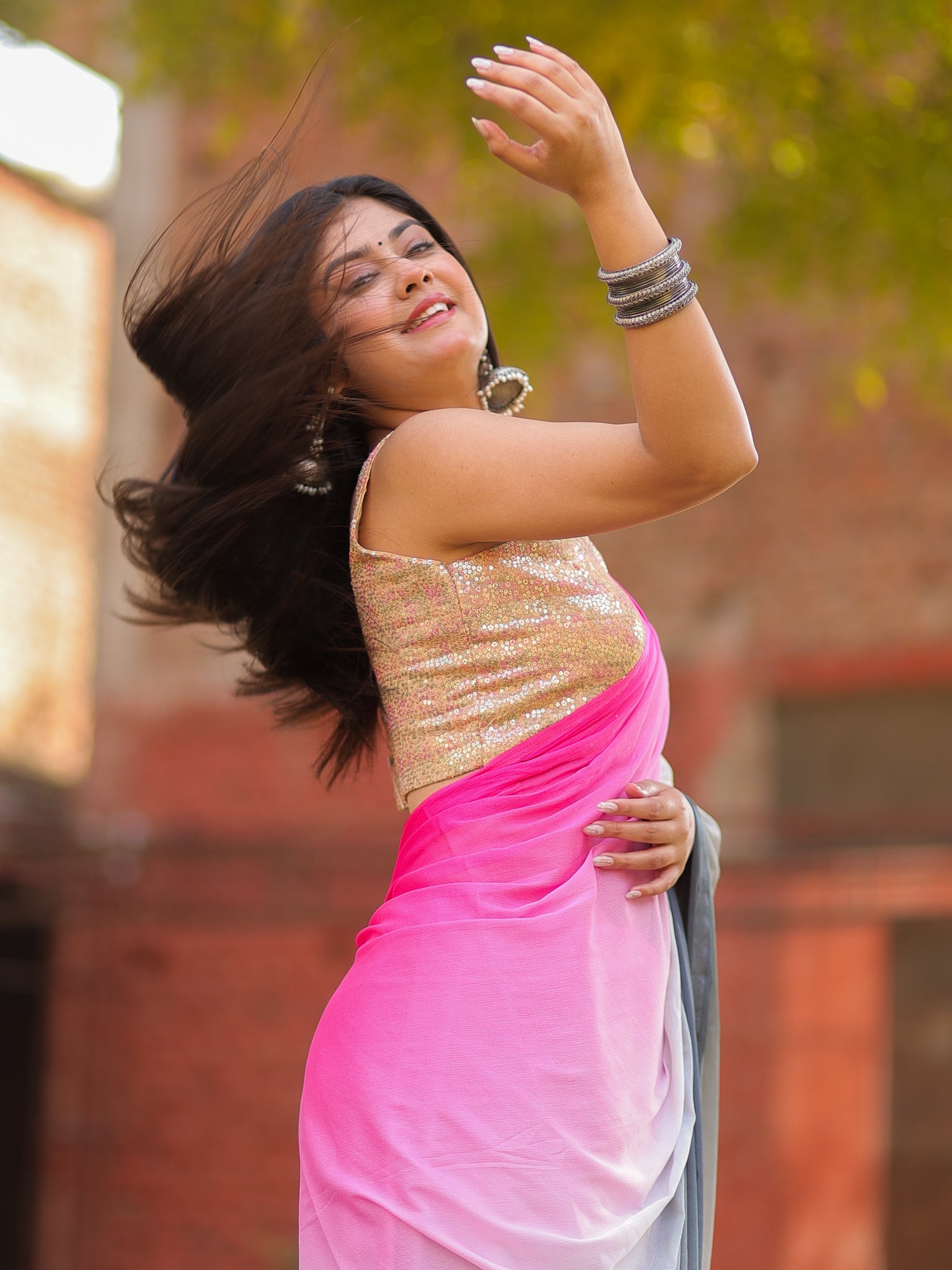 Shaded Chiffon Saree - Grey & Pink