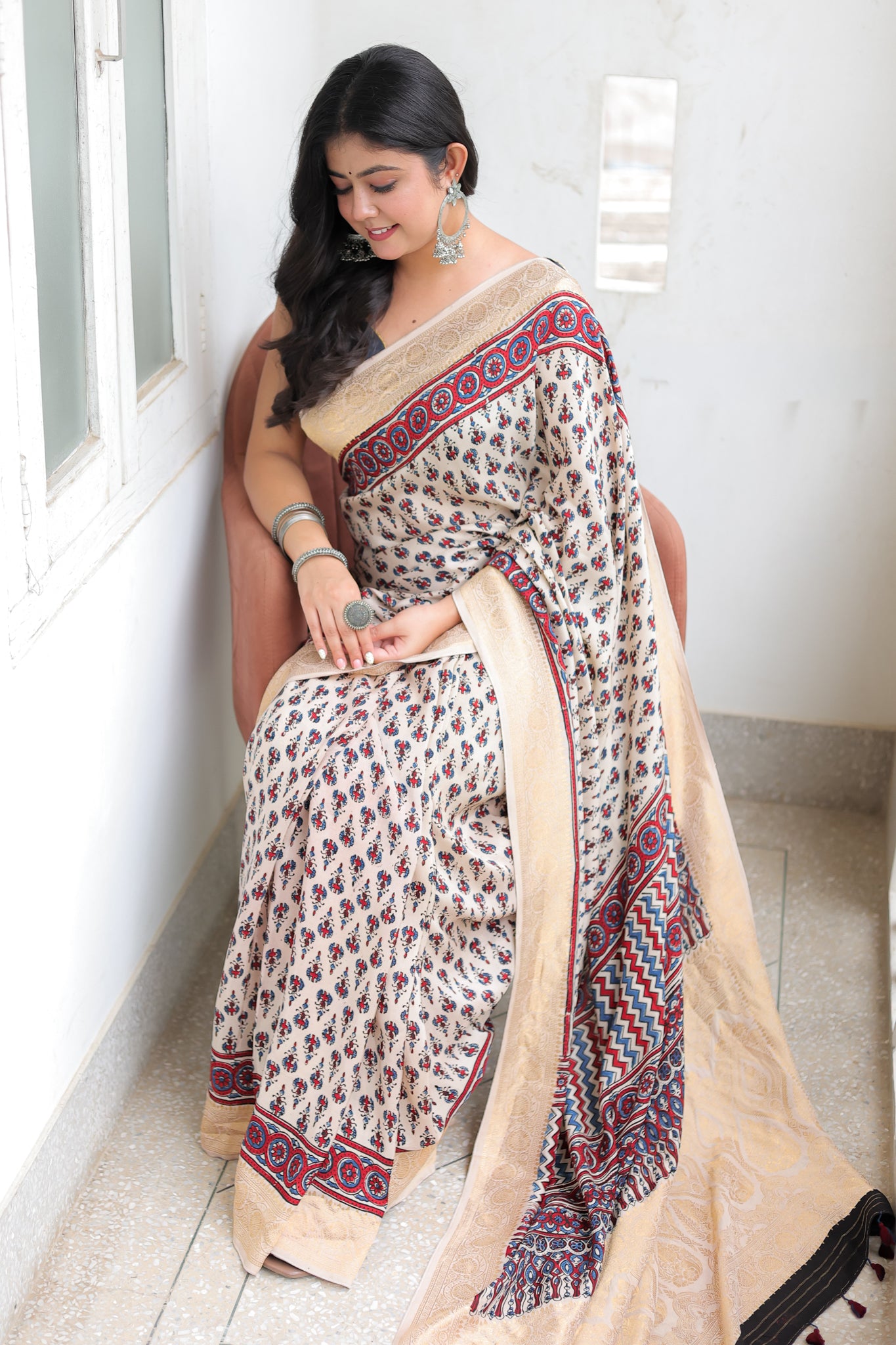 White Floral Ajrakh Dola Silk Saree With Zari Weaving