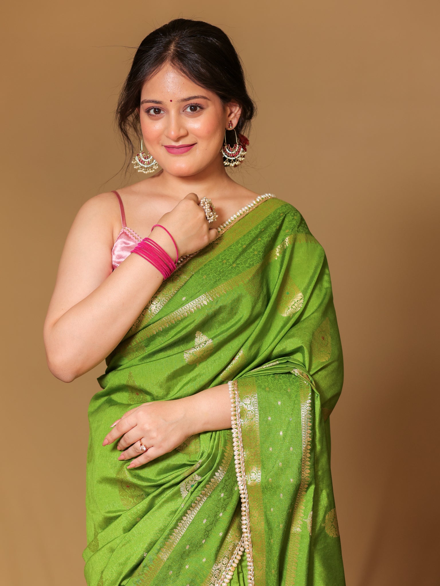 Banarasi Cotton Silk Saree With Zari Weaving & Lace Border - Green