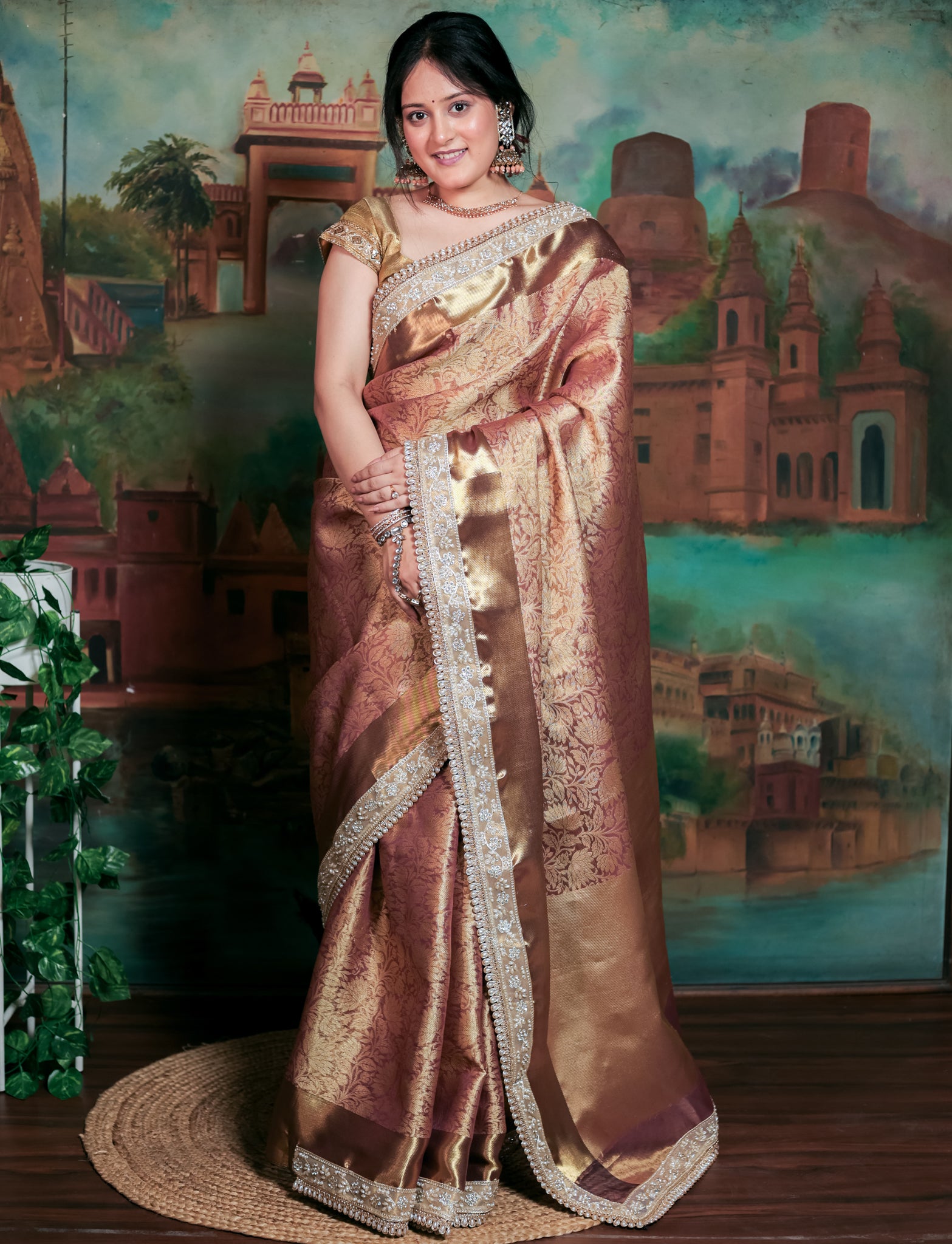 Banarasi Tissue Saree With Floral Zari Weaving & Lace Border - Peach
