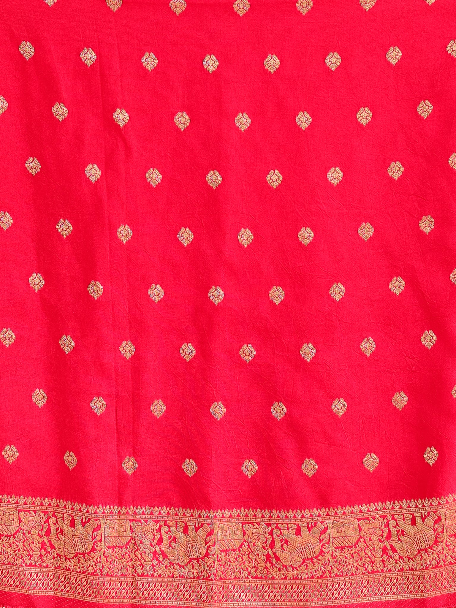 Reddish Pink Dola Silk Saree With Woven Border & Pallu