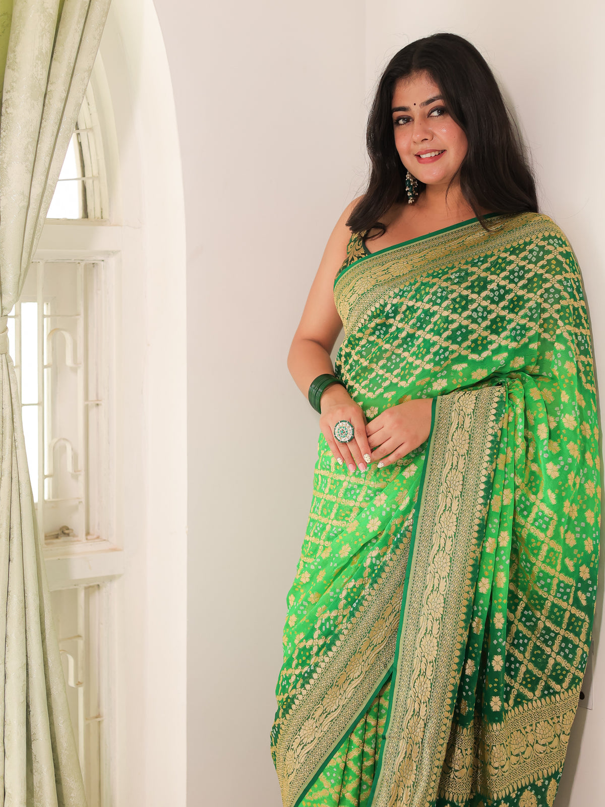 Green handloom Pure Banarasi Georgette Bandhej Saree with Zari Jaal Weaving