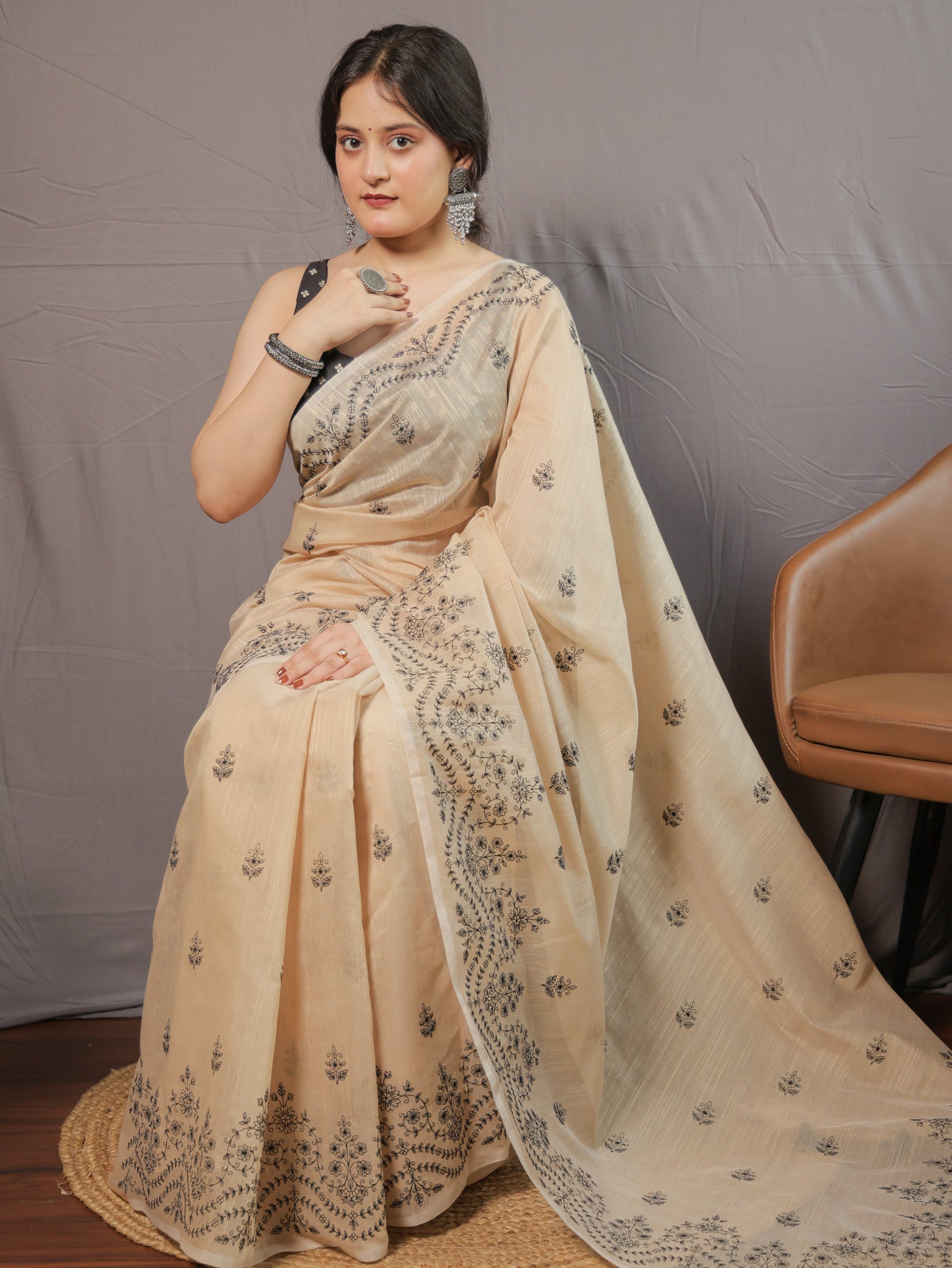 Cotton Saree with embroidery - Beige