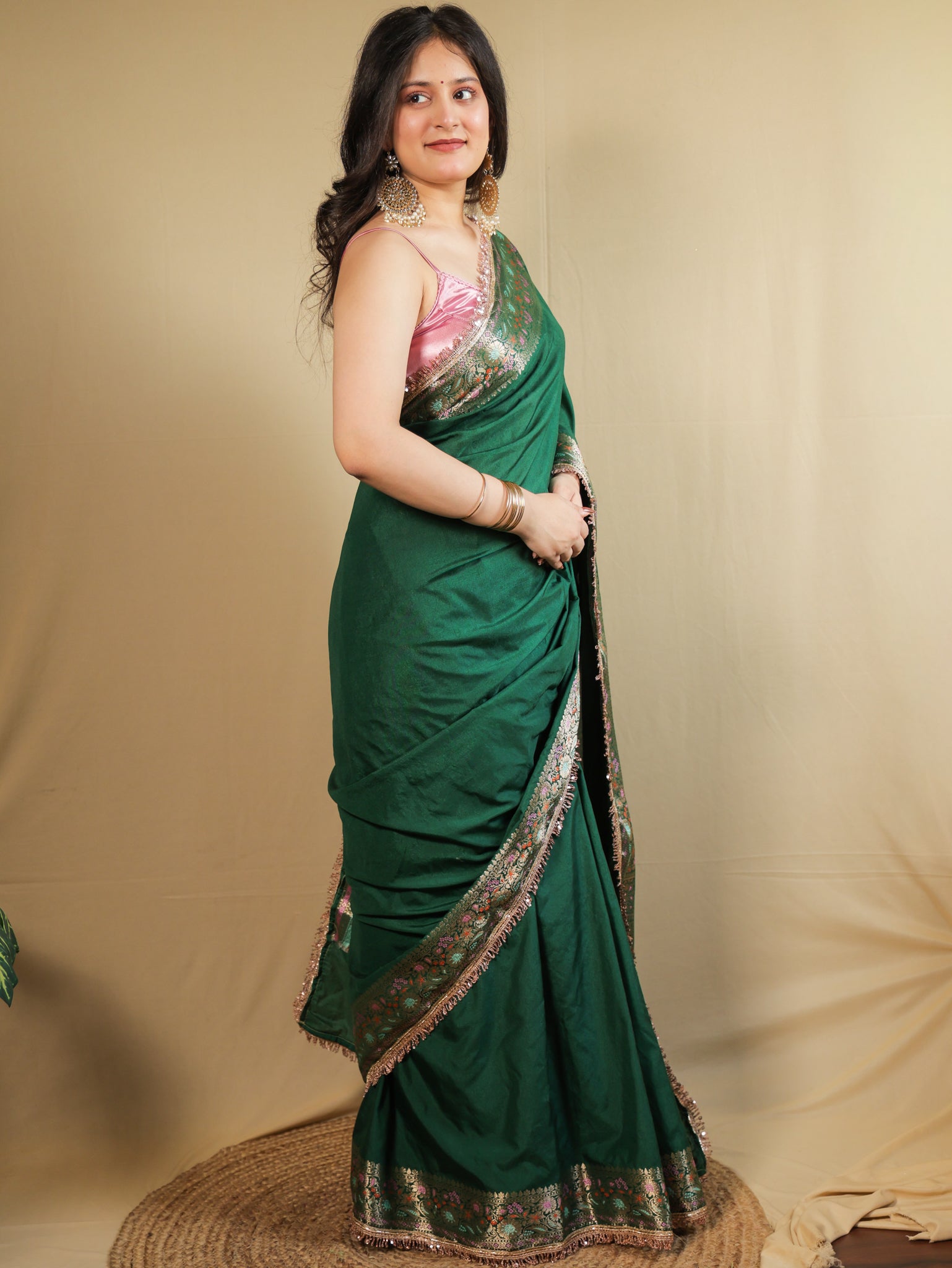 Banarasi Plain Semi Silk Saree With Lace Border - Green