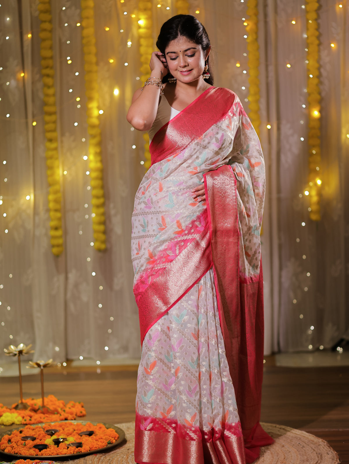 Banarasi Cotton Silk Saree with Zari Weaving & Contrast Border- White & Red