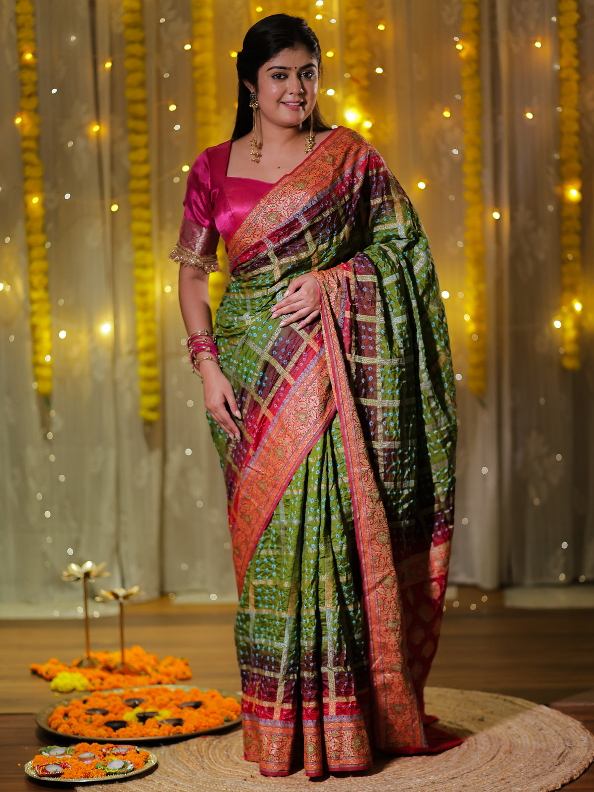 Banarasi Dual Shade Cotton Silk Bandhani Saree With - Green
