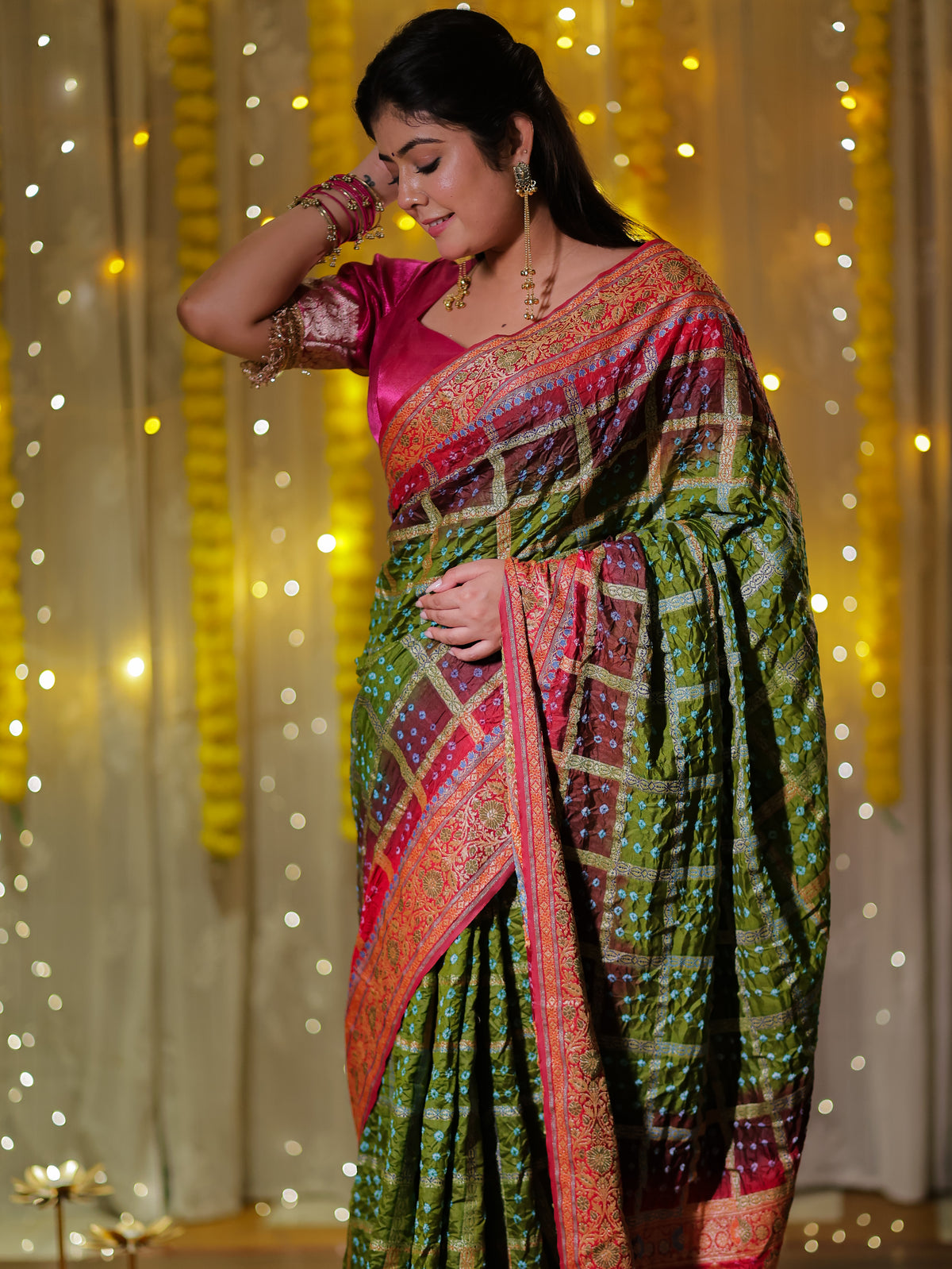 Banarasi Dual Shade Cotton Silk Bandhani Saree With - Green