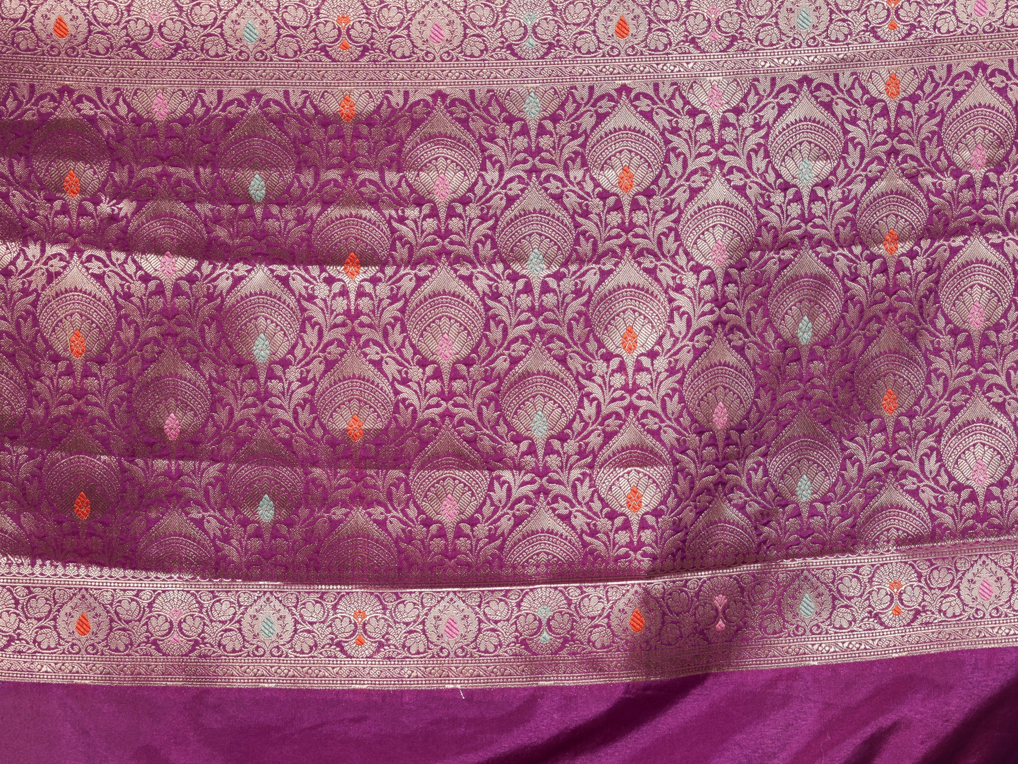Banarasi Plain Semi Silk Saree With Lace Border - Purple