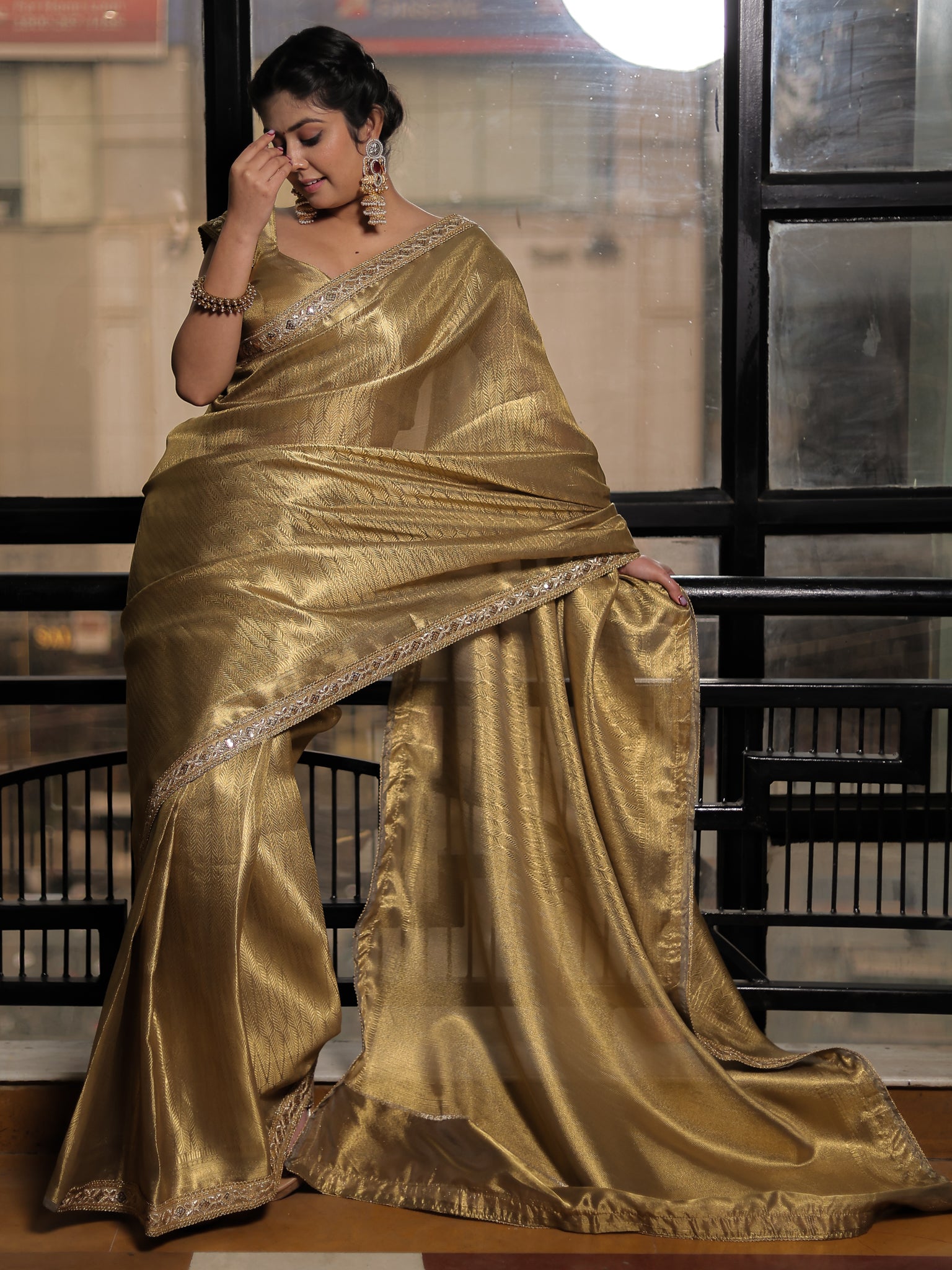 Gold Zari Tanchoi Banarasi Semi Silk Saree with Lace Border