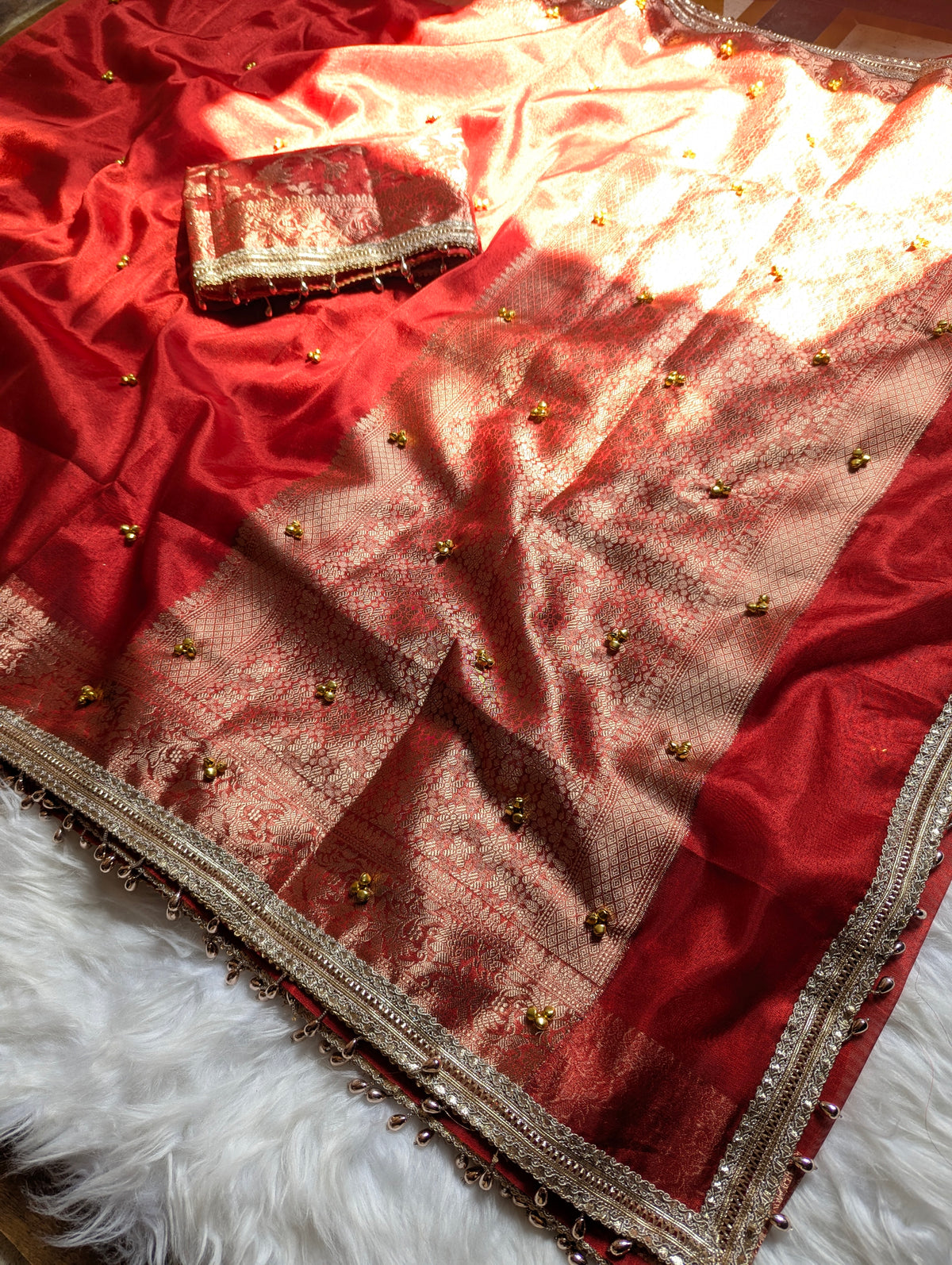Banarasi Ghungroo Work Tissue Saree with Lace Border - Red