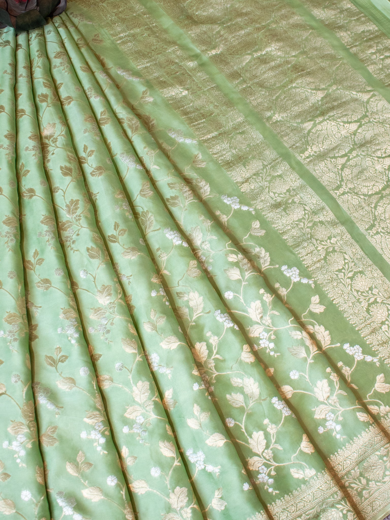Banarasi Satin Silk Saree With Floral Weaving & Border- Green