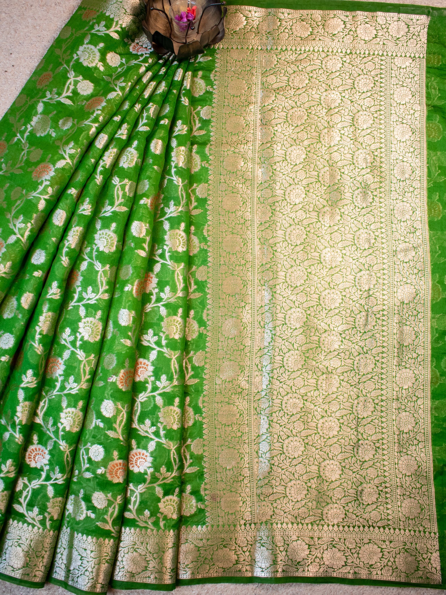 Banarasi Cotton Silk Saree Silver Zari Floral Weaving With Border- Green