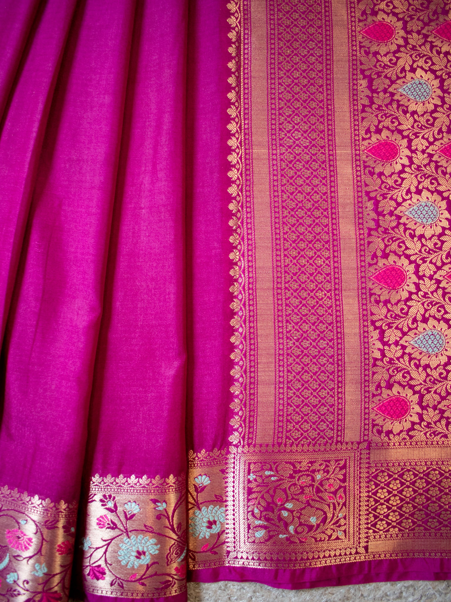 Banarasi Plain Semi Katan Saree With Meena Border- Magenta