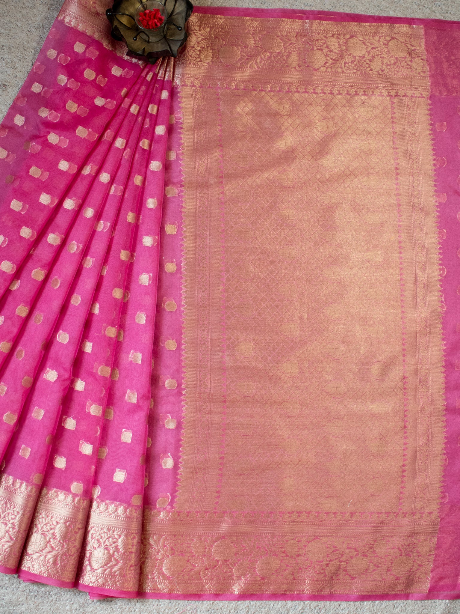 Banarasi Semi Chiffon Saree Silver Zari Buti Weaving-Pink