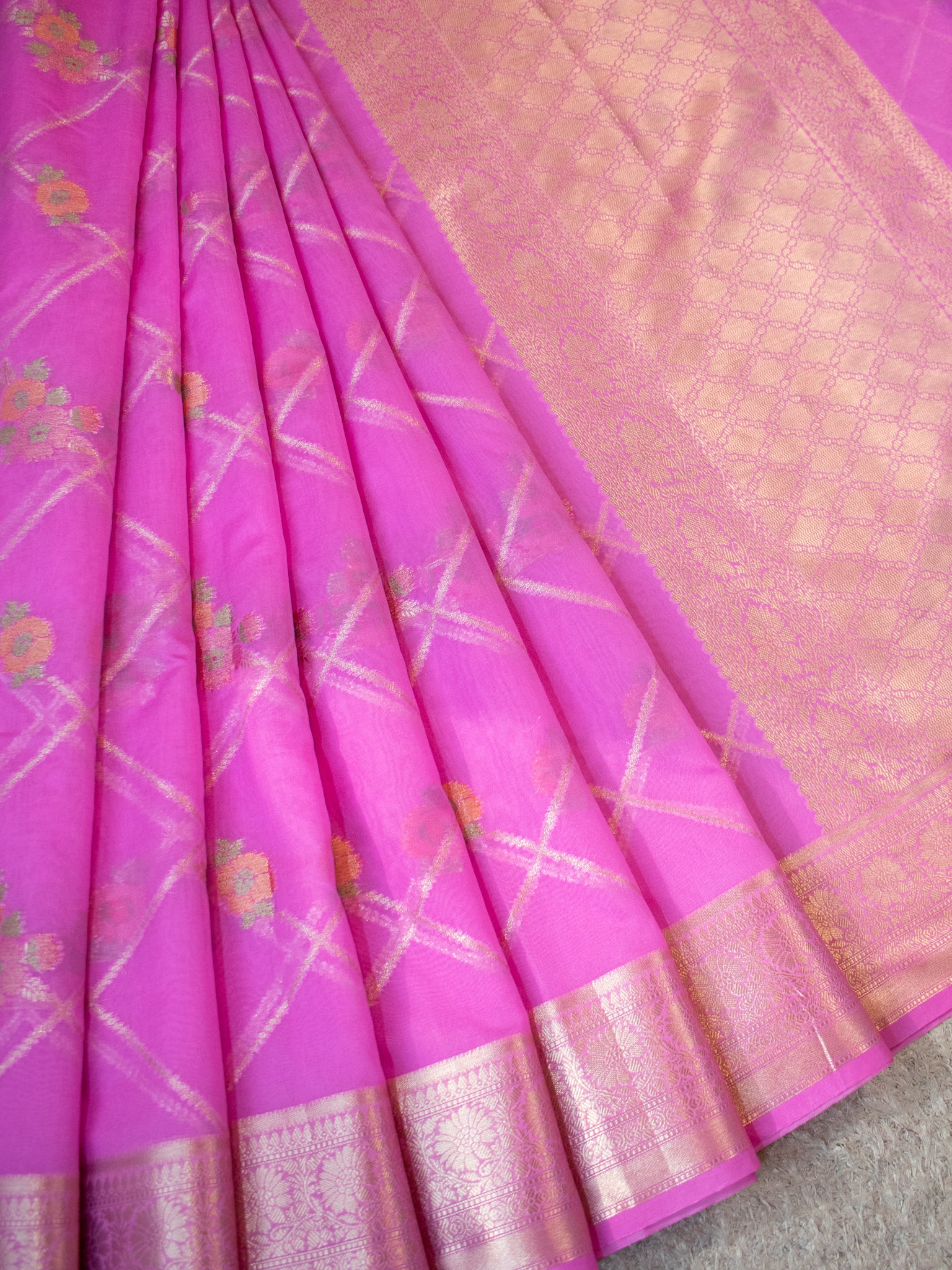 Banarasi Semi Georgette Saree with Floral Weaving & Border-Pink