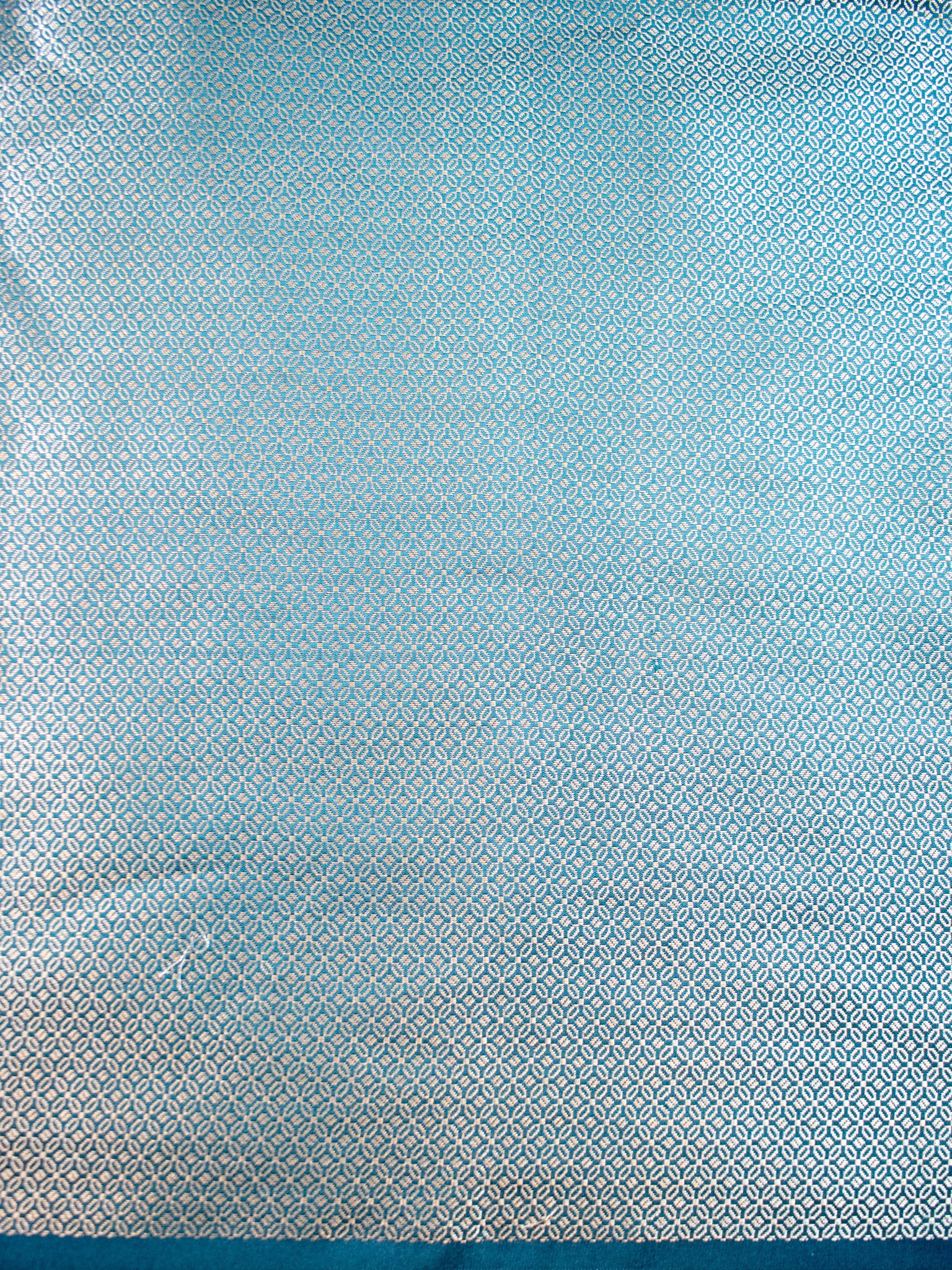 Banarasi Semi Silk Saree With Buti Zari Weaving & Border - Green