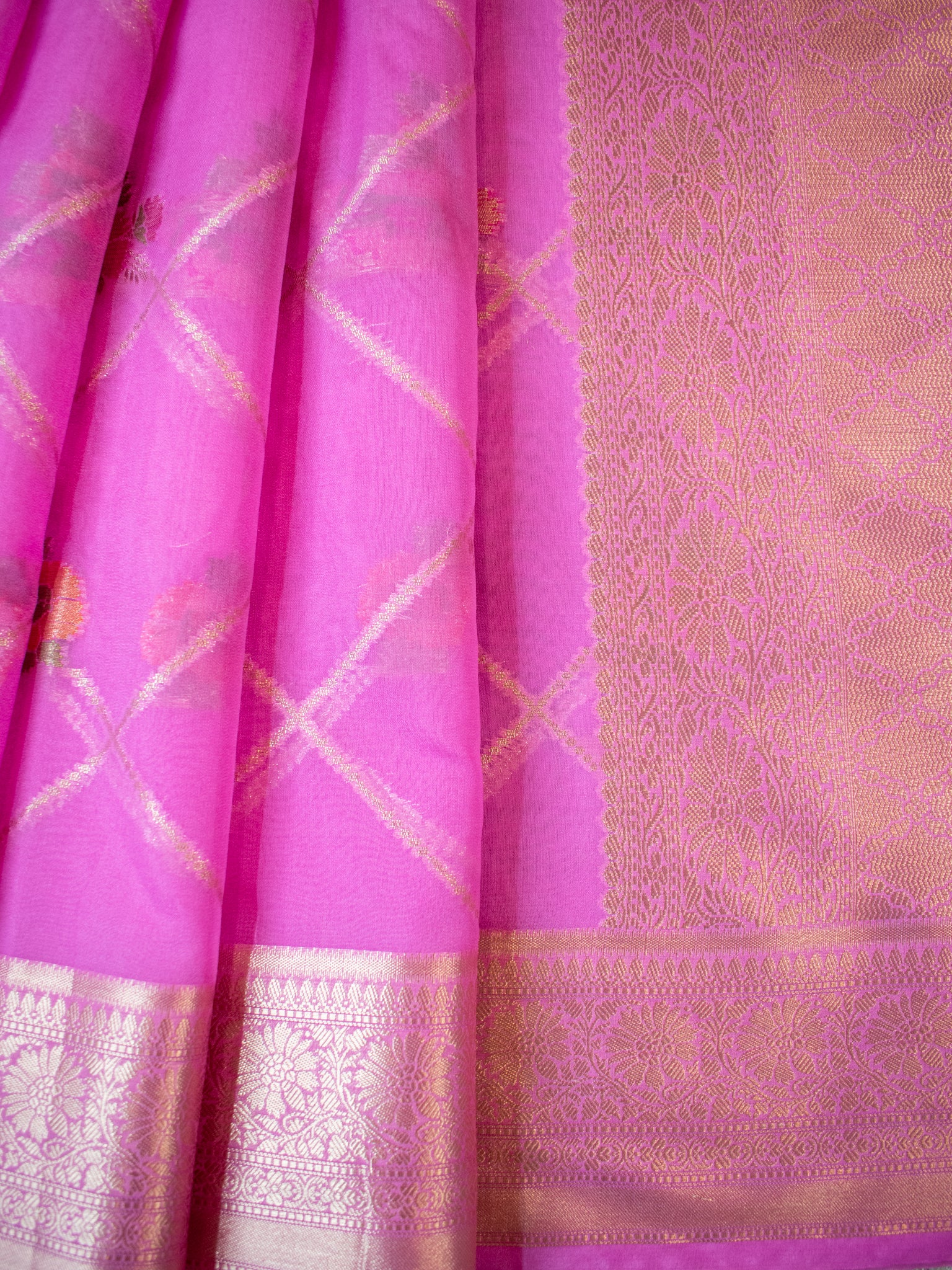 Banarasi Semi Georgette Saree with Floral Weaving & Border-Pink