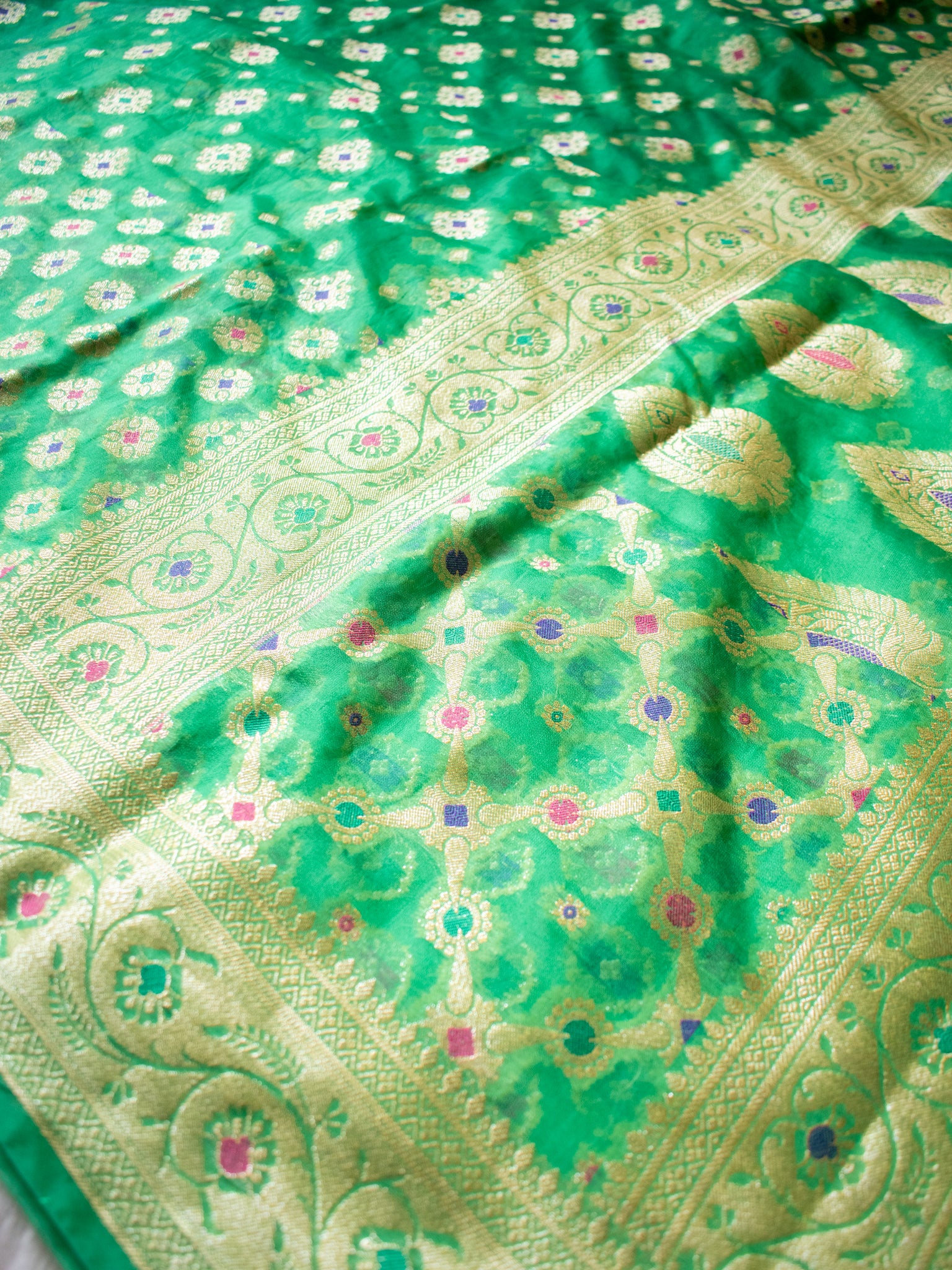 Banarasi Pure Cotton Saree With Zari & Resham Buti Weaving & Border- Green
