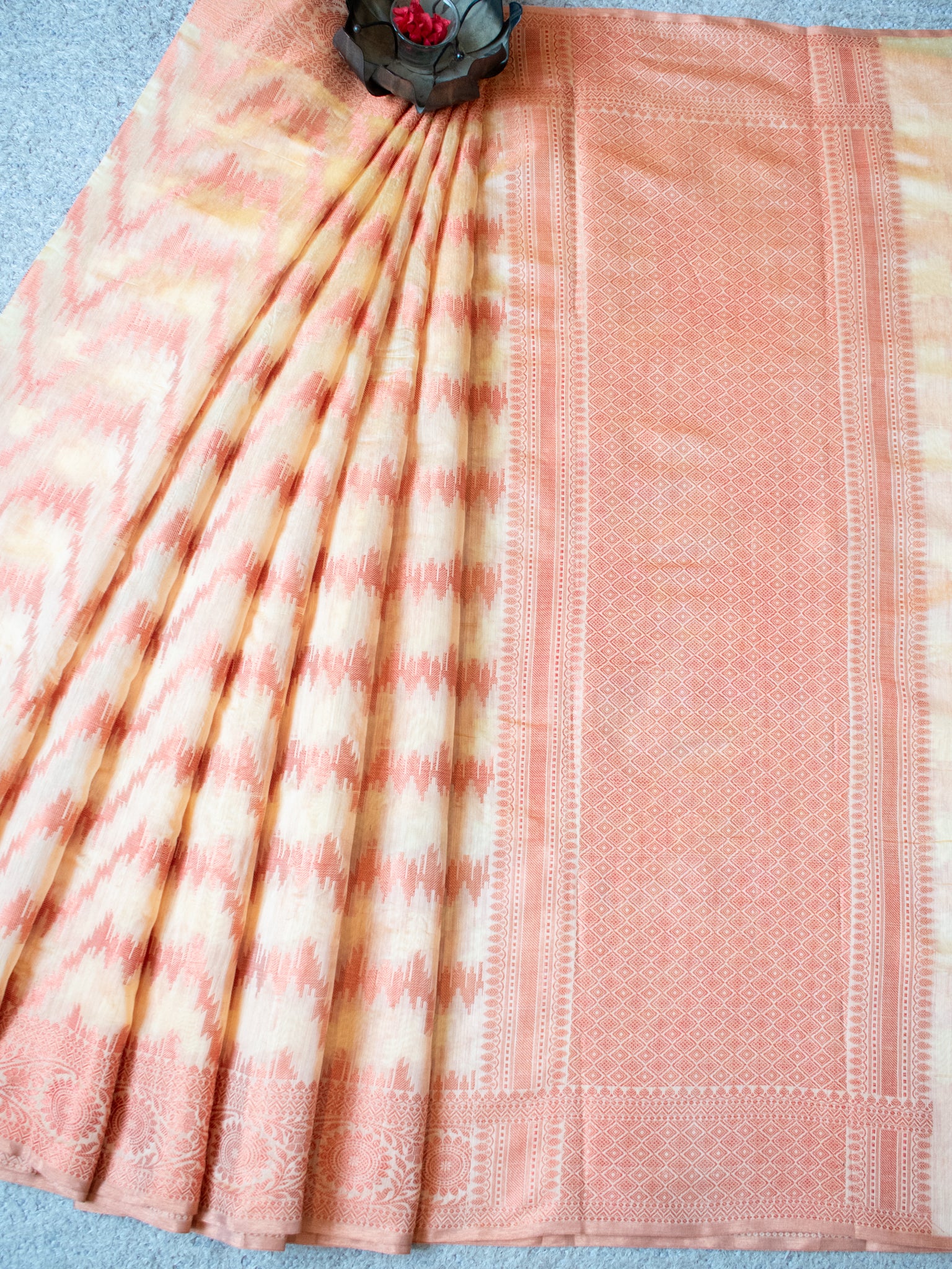 Banarasi Cotton Silk Saree With Zigzag Zari Weaving- Bronze