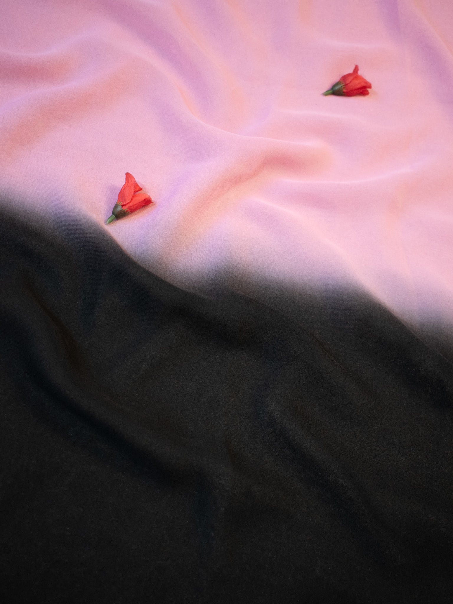 Dual Shade Semi Chiffon Saree - Pink & Black
