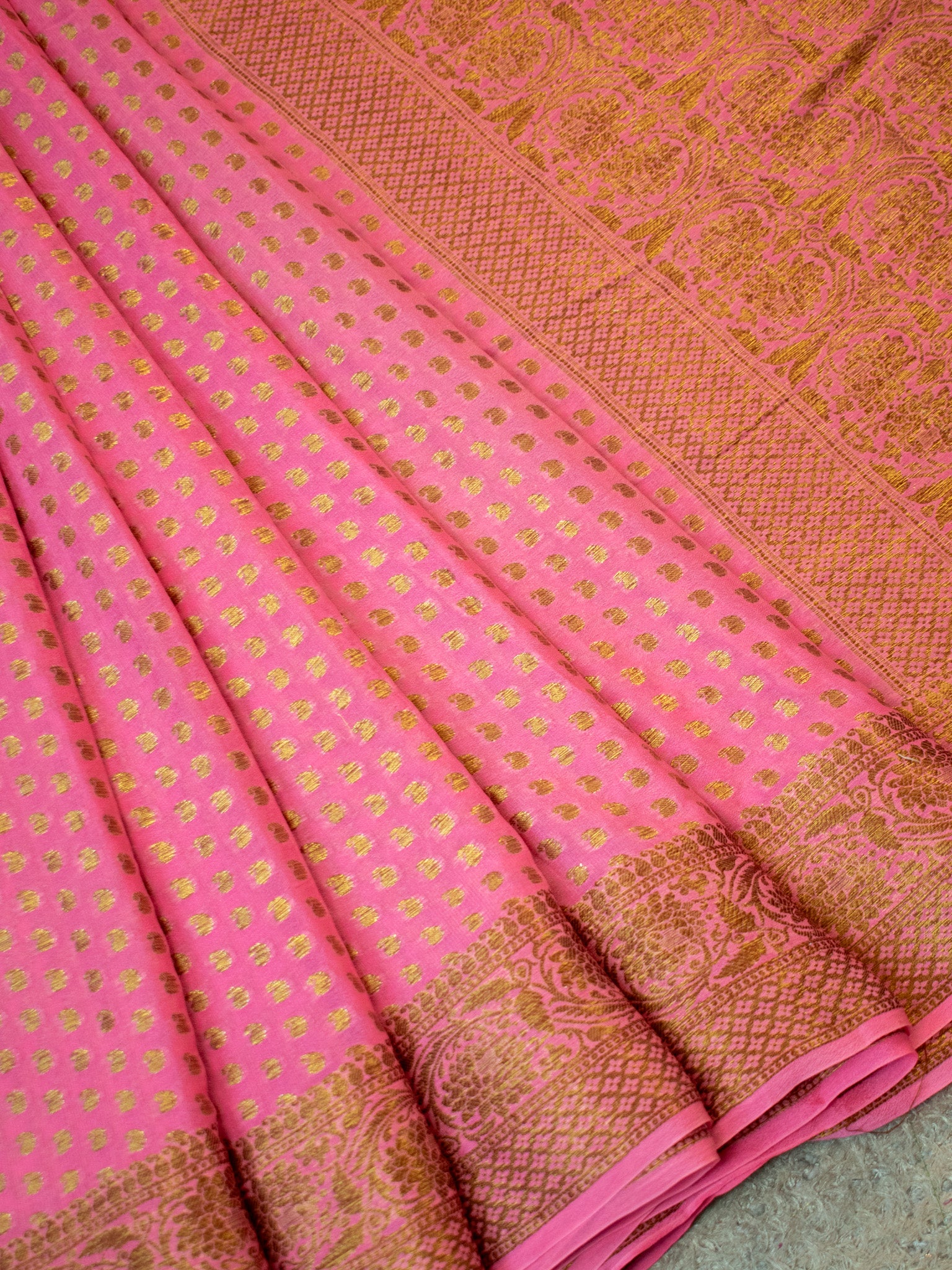 Banaras Pure Georgette Saree With Resham Weaving-Pink