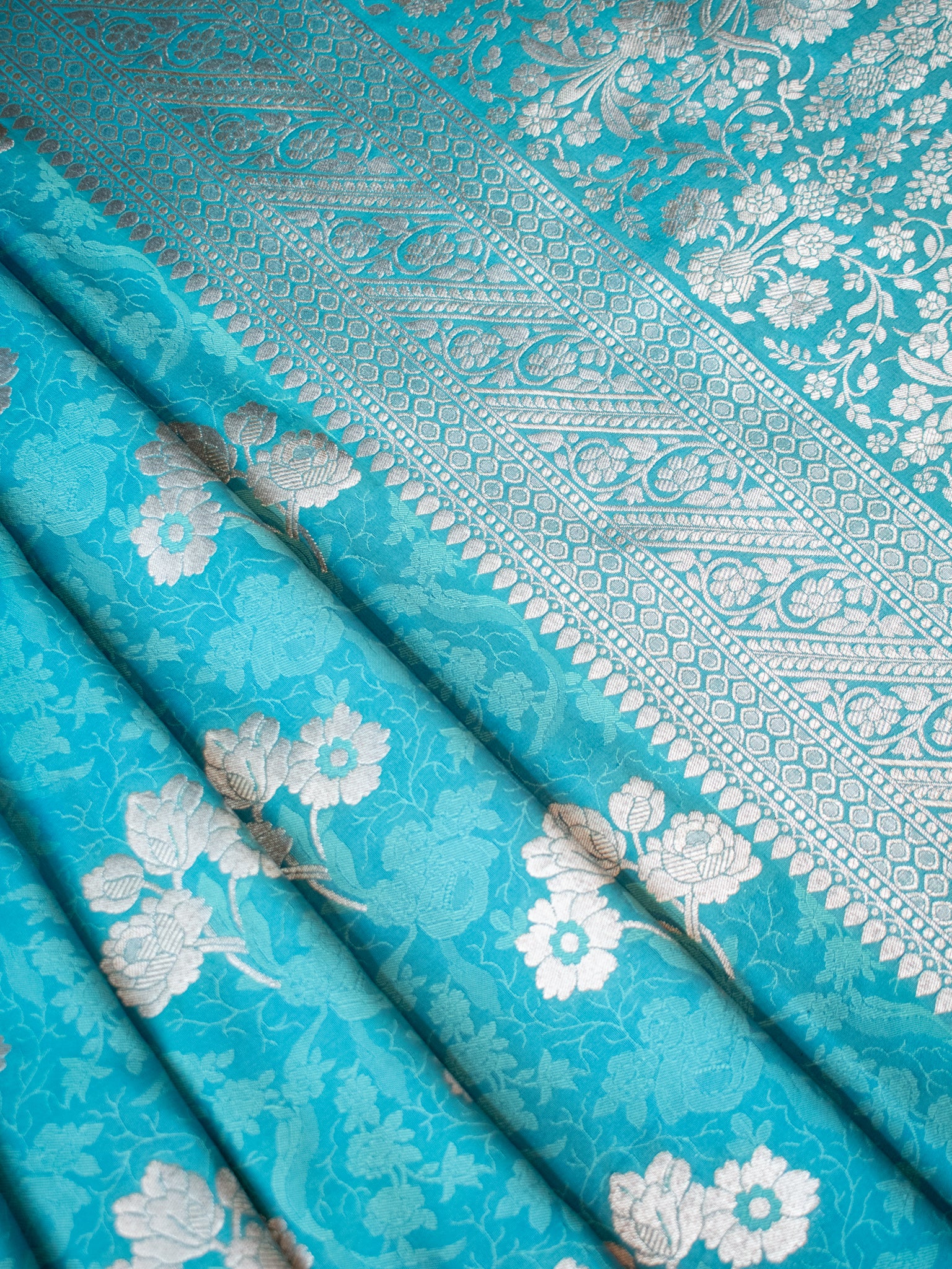 Banarasi Art Katan Silk Saree With Zari Buta Weaving & Tanchoi Weaving- Blue