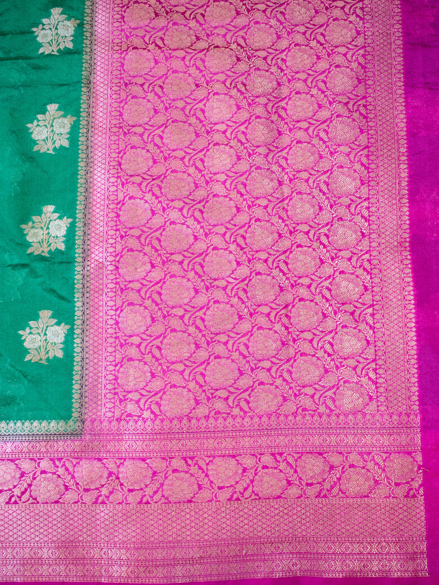 Banarasi Cotton Silk Saree With Contrast Border - Green