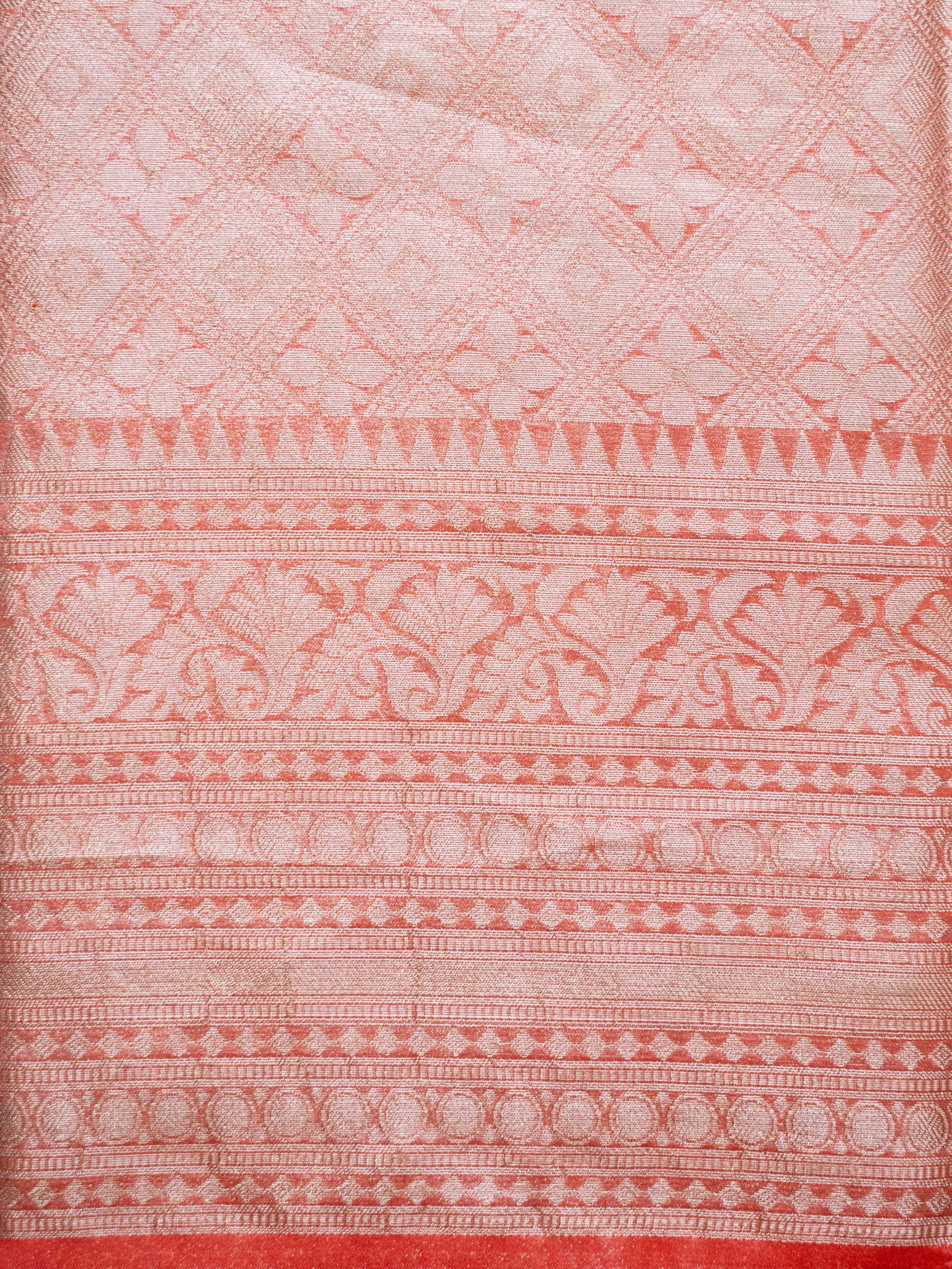 Banarasi Crushed Tissue Saree With Zari Buti Weaving & Border- Red