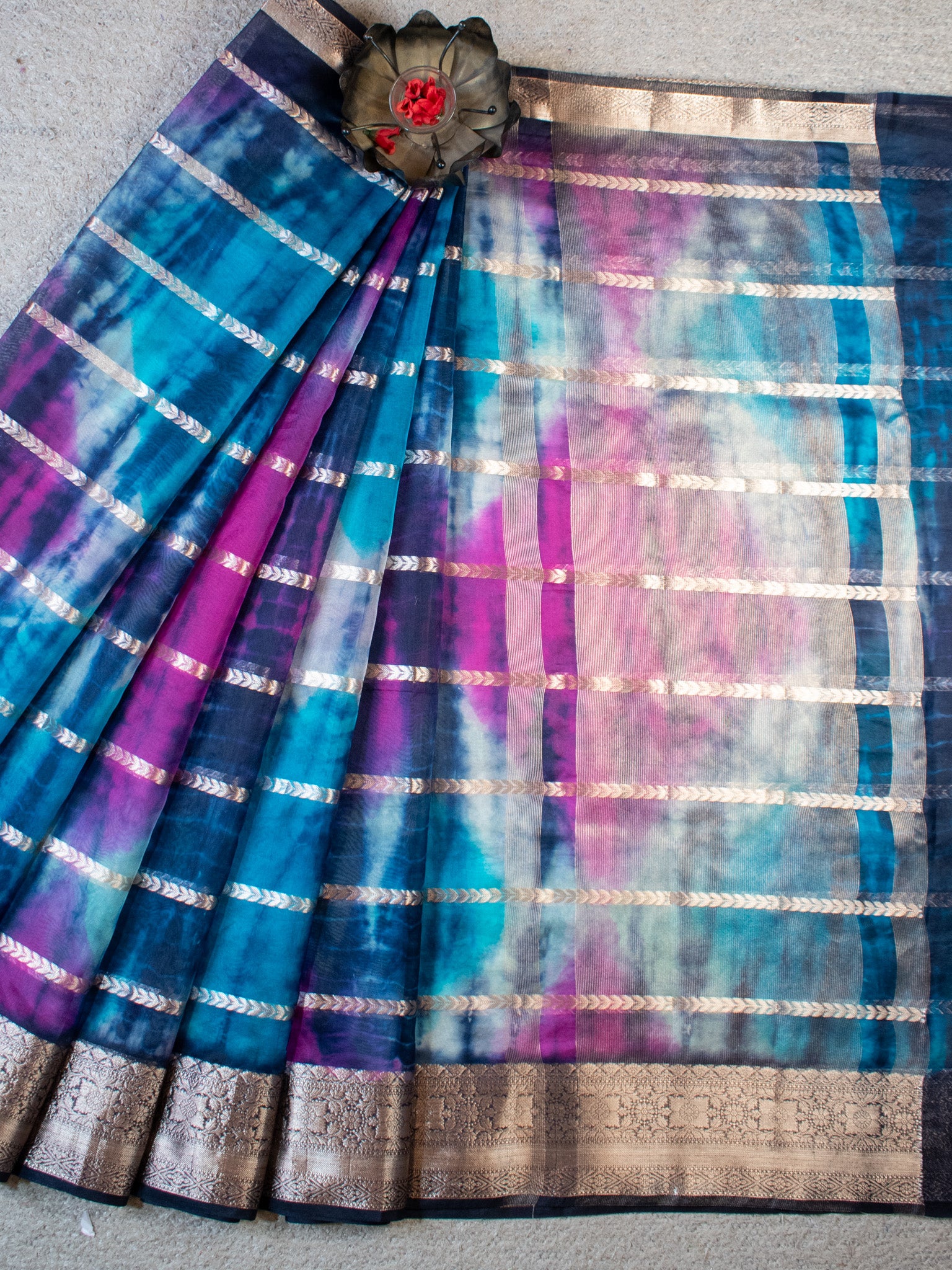 Banarasi Shibori Dyed Organza Saree With Zari Weaving