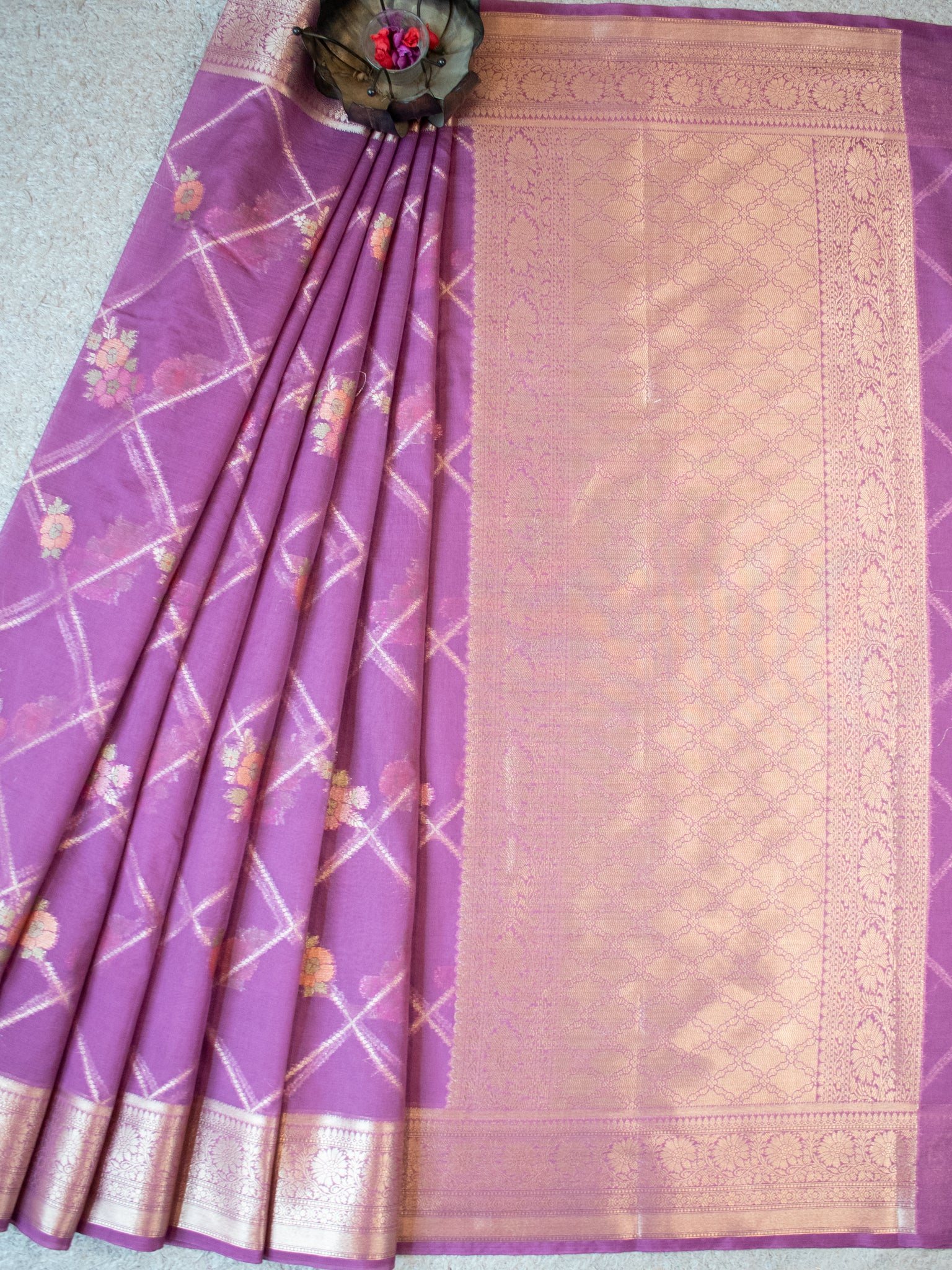 Banarasi Semi Georgette Saree with Floral Weaving & Border- Mauve