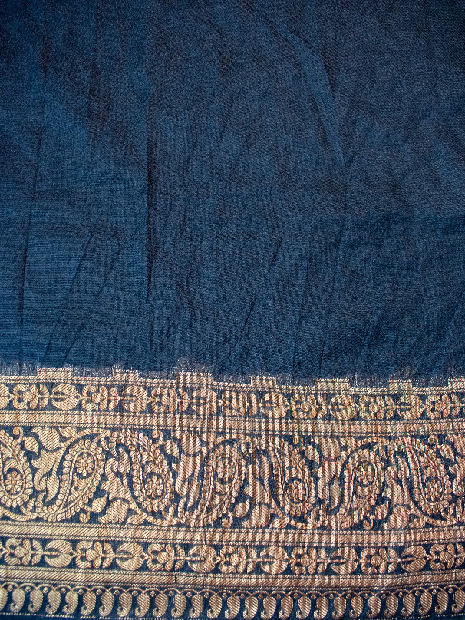 Banarasi Cotton Silk Saree With Copper Zari Border-Black