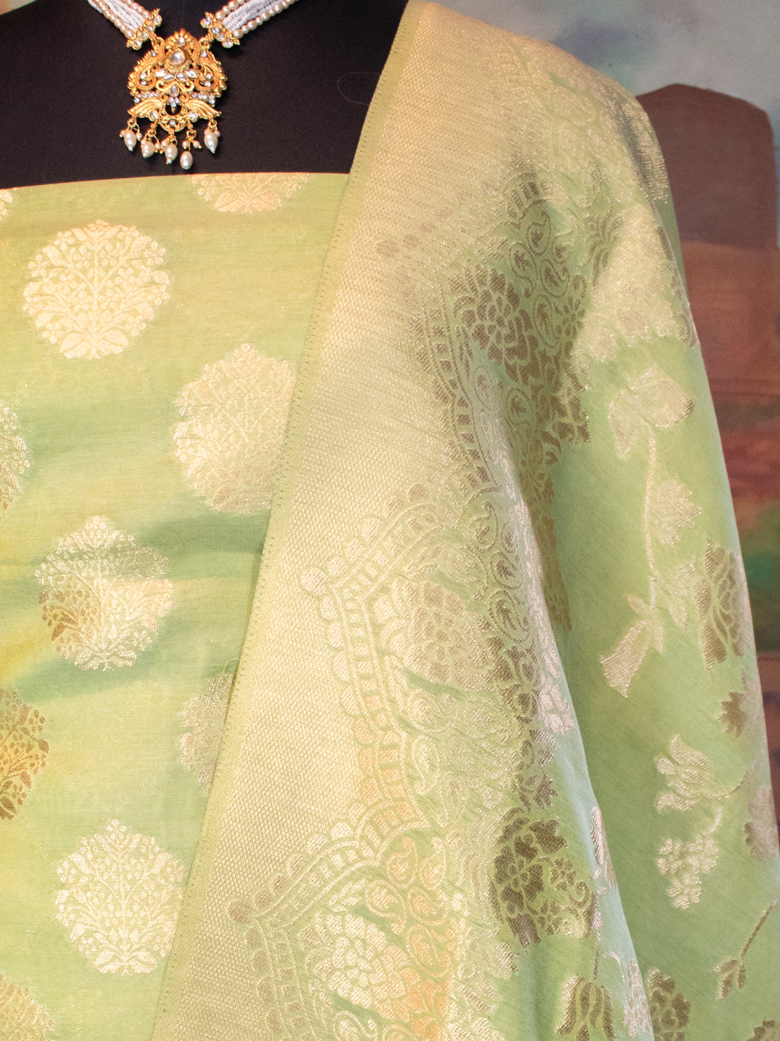 Banarasi Cotton Silk Salwar Kameez With Dupatta- Green