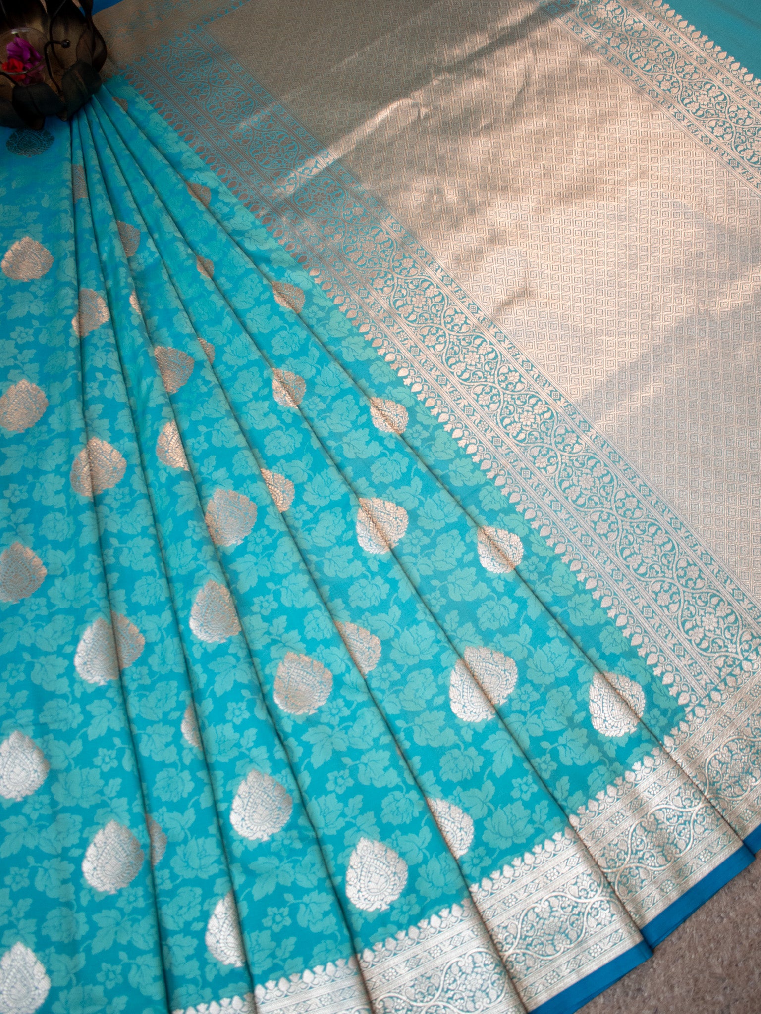 Banarasi Art Katan Silk Saree With Zari Buta Weaving & Tanchoi Weaving-Aqua Blue