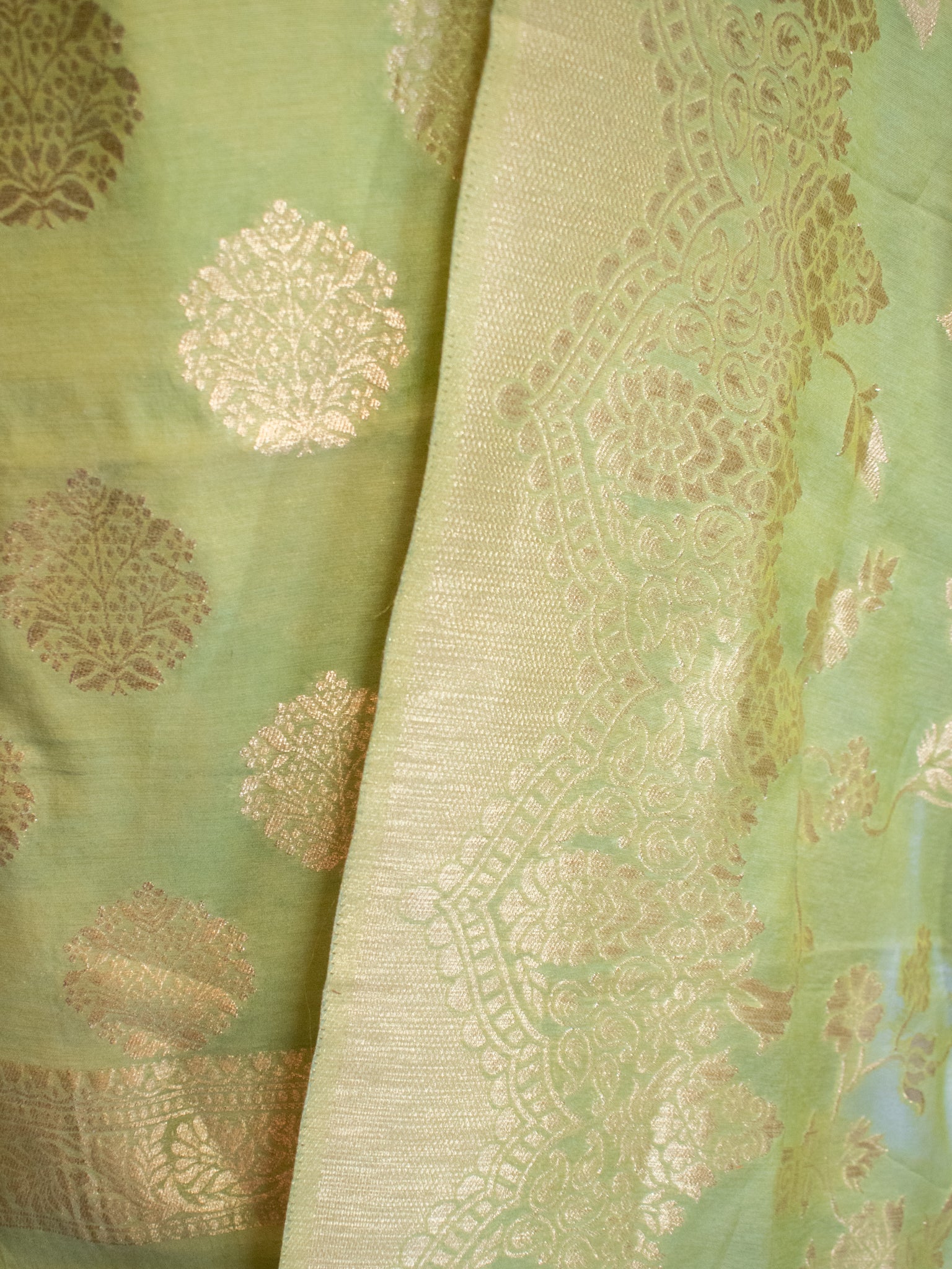 Banarasi Cotton Silk Salwar Kameez With Dupatta- Green