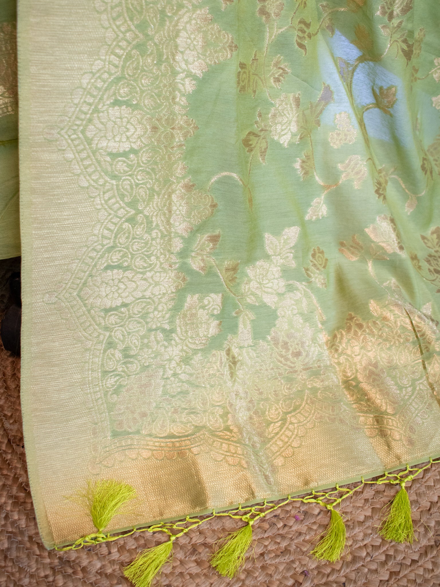 Banarasi Cotton Silk Salwar Kameez With Dupatta- Green
