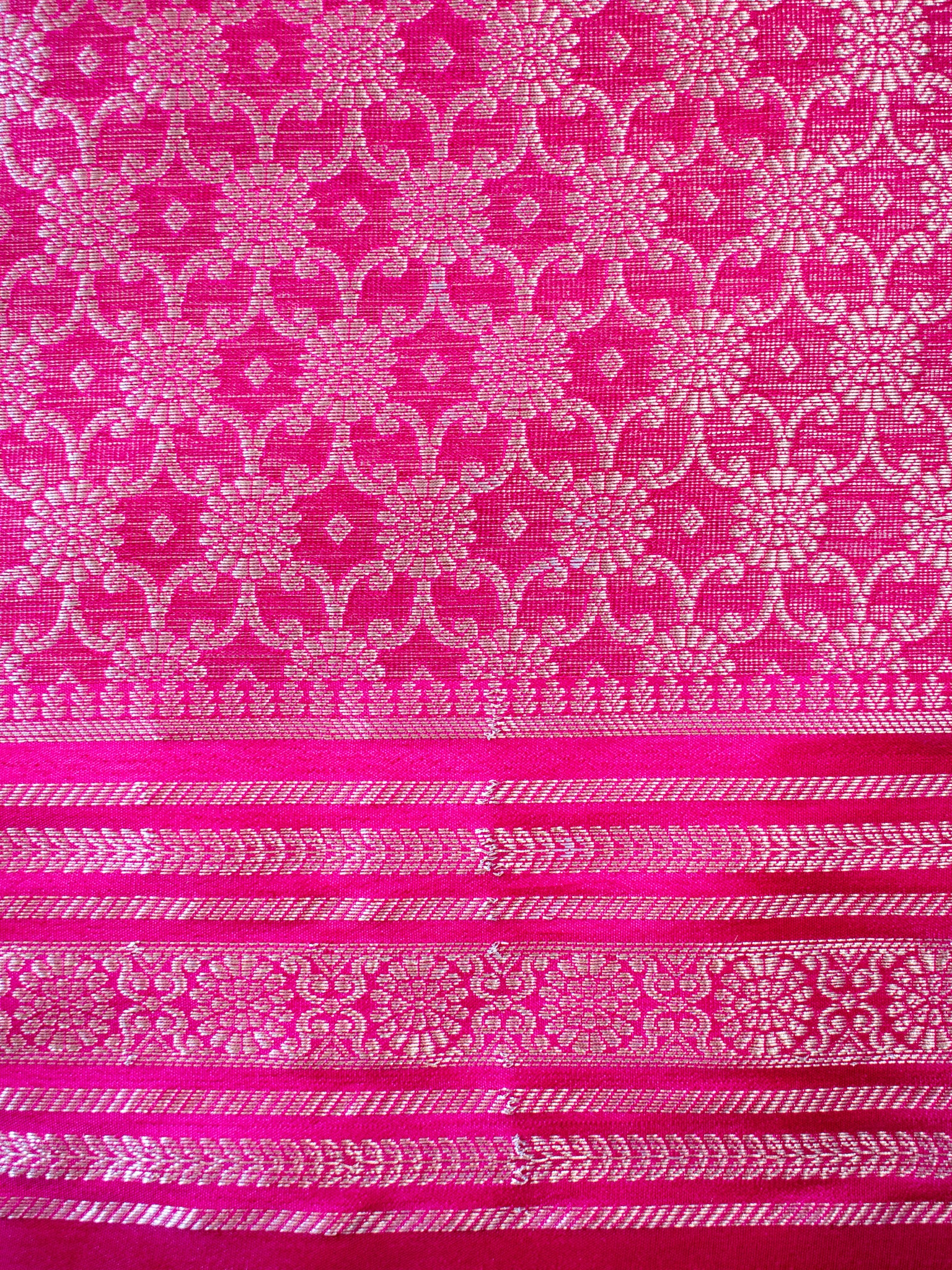 Banarasi Soft Cotton Plain Saree With Silver Weaving Border-Pink