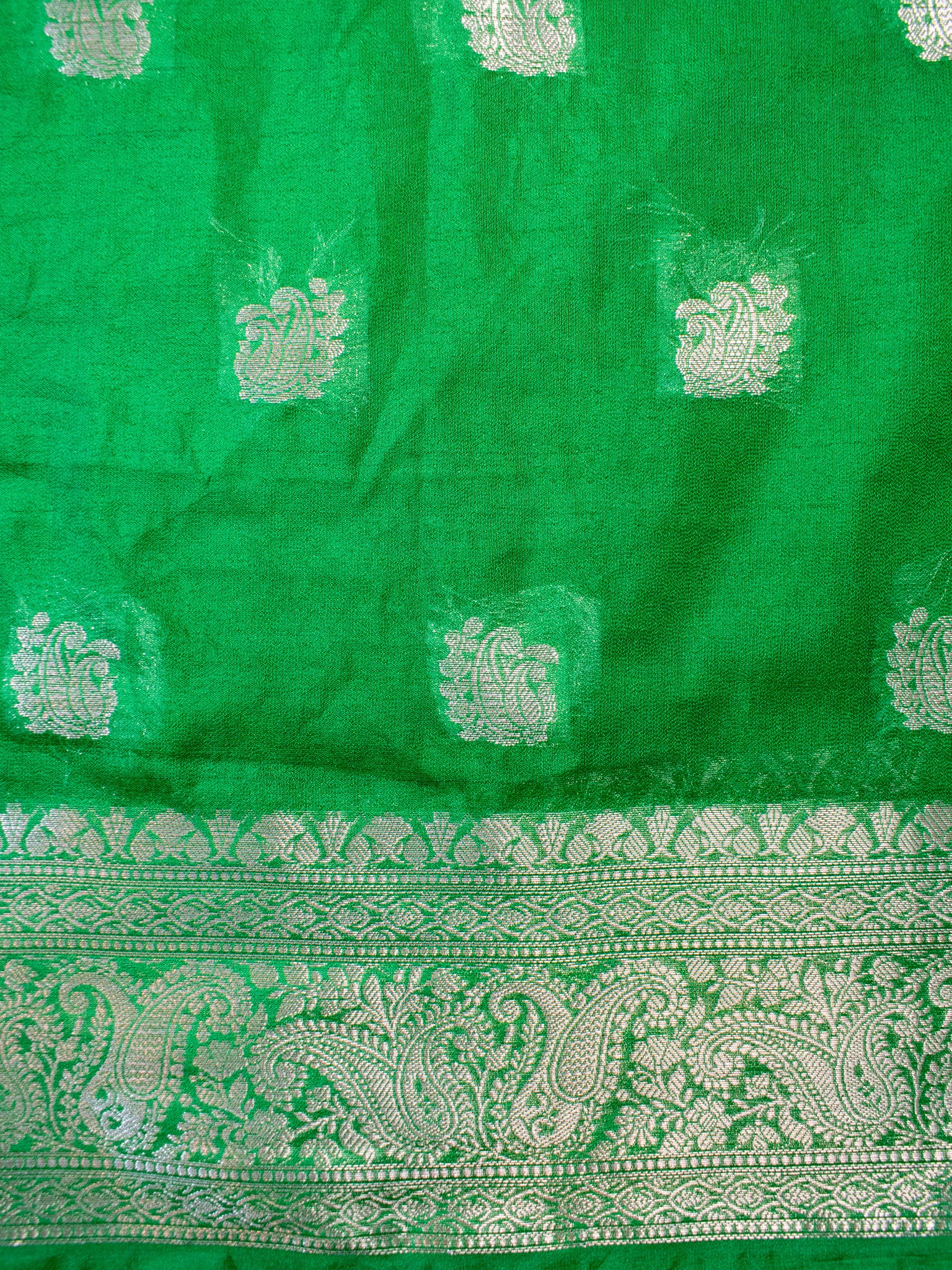 Banarasi Semi Chiffon Saree Silver Zari Buti Weaving With Contrast Border- Green