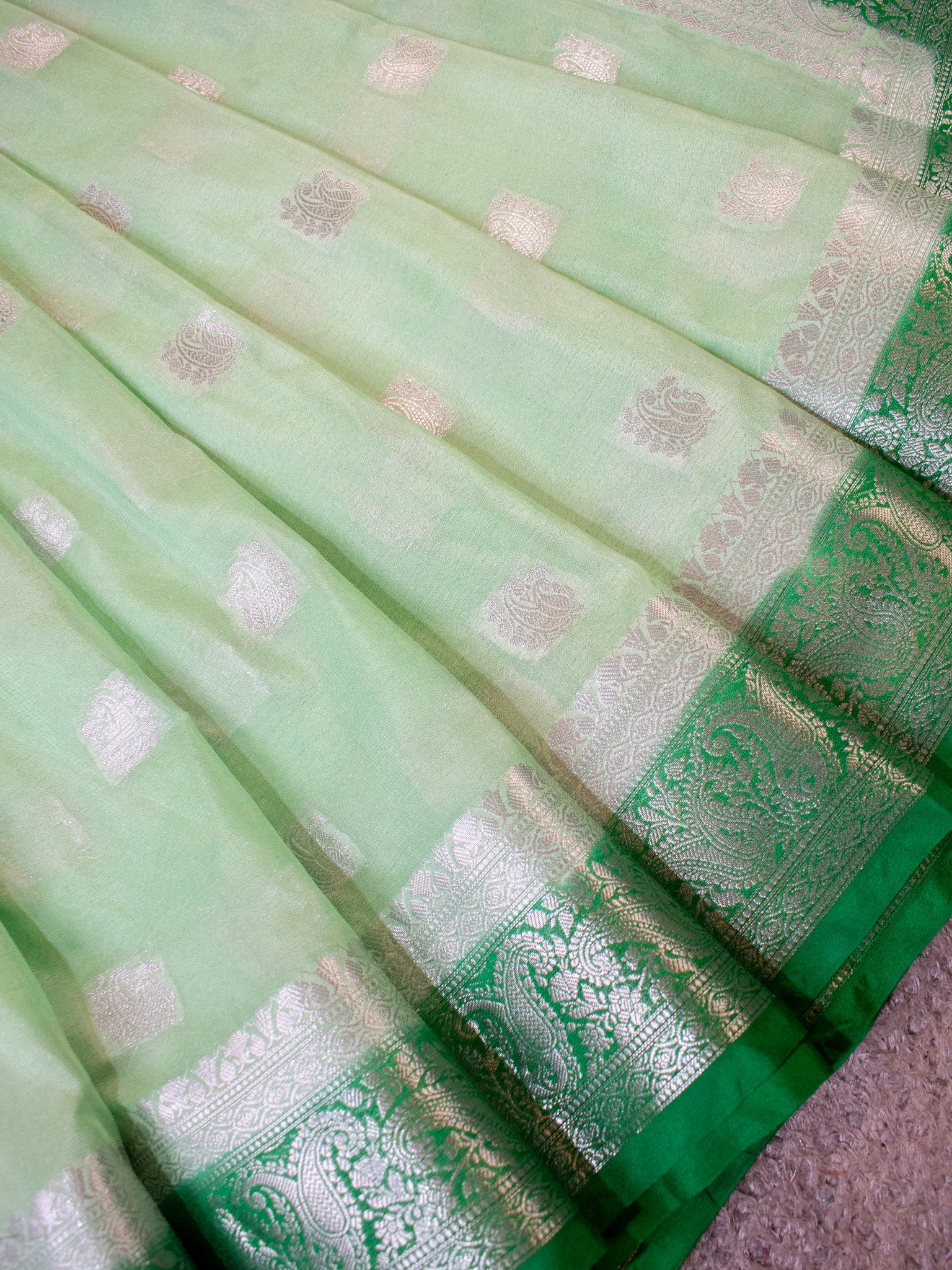 Banarasi Semi Chiffon Saree Silver Zari Buti Weaving With Contrast Border- Green