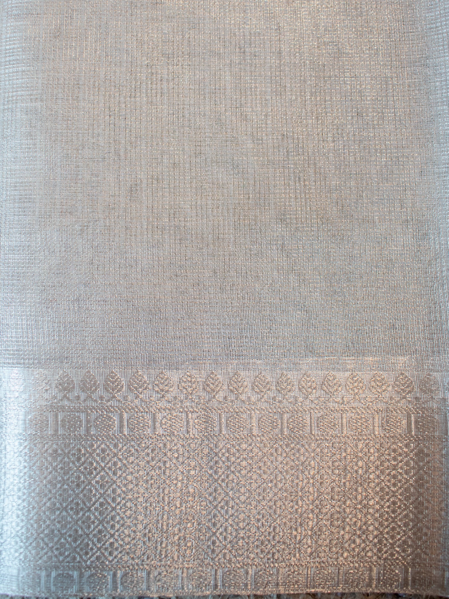 Banarasi Kota Check Saree With Embroidery & Border - Silver