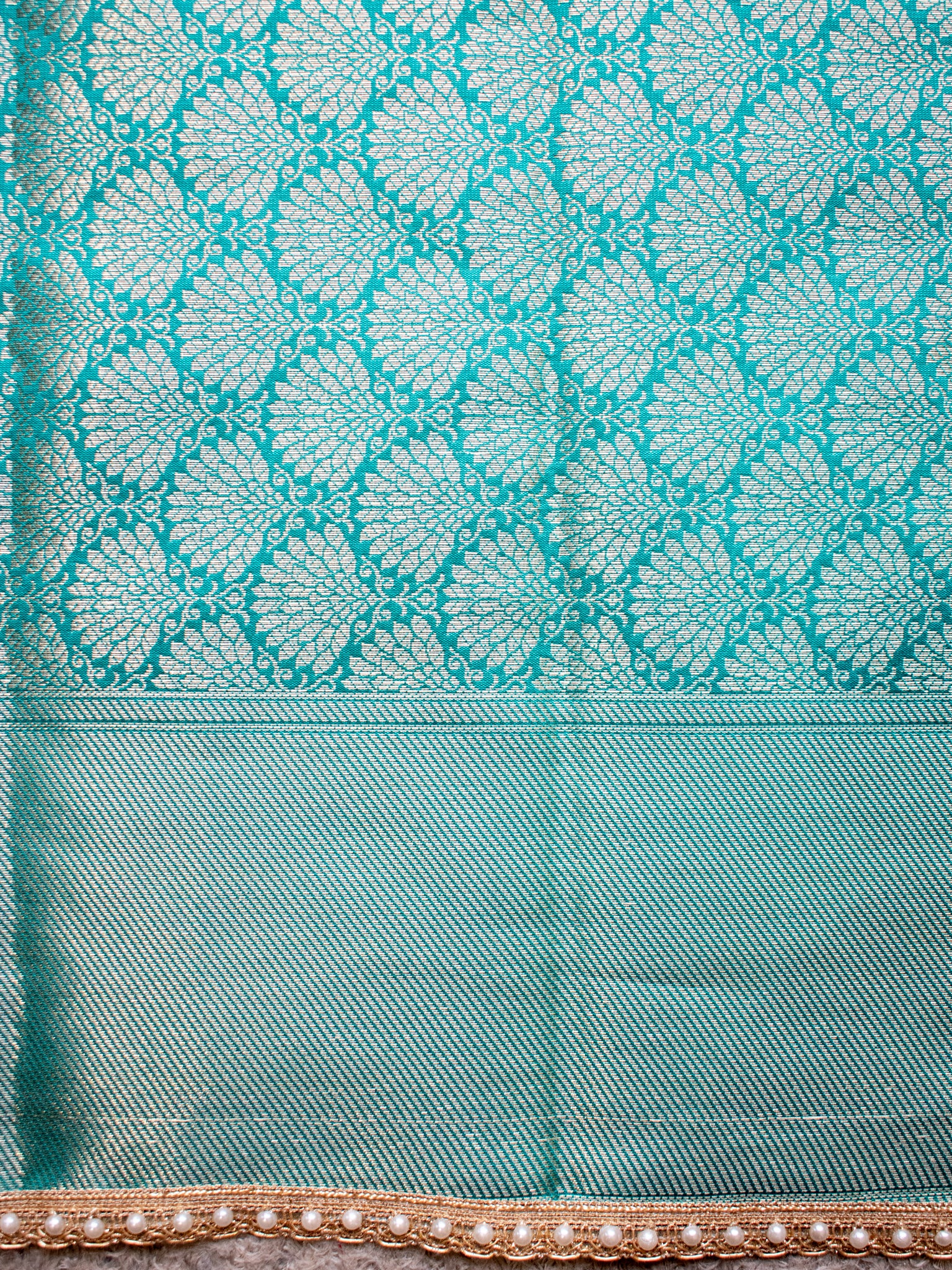 Banarasi Soft Tissue Saree With Floral Zari Weaving & Lace Border -Sea Green