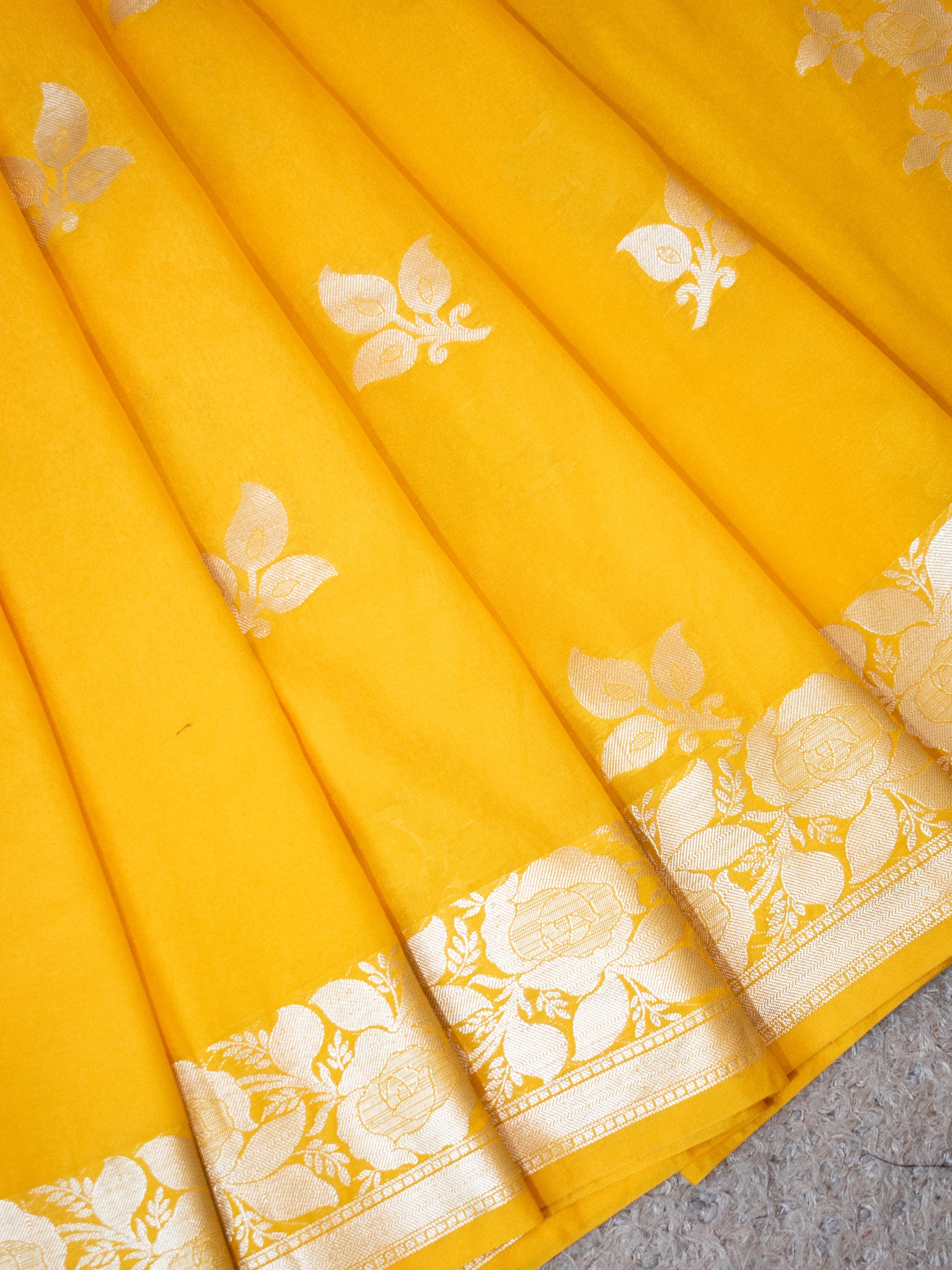 Banarasi Cotton Silk Saree Silver Zari Weaving With Border-Yellow