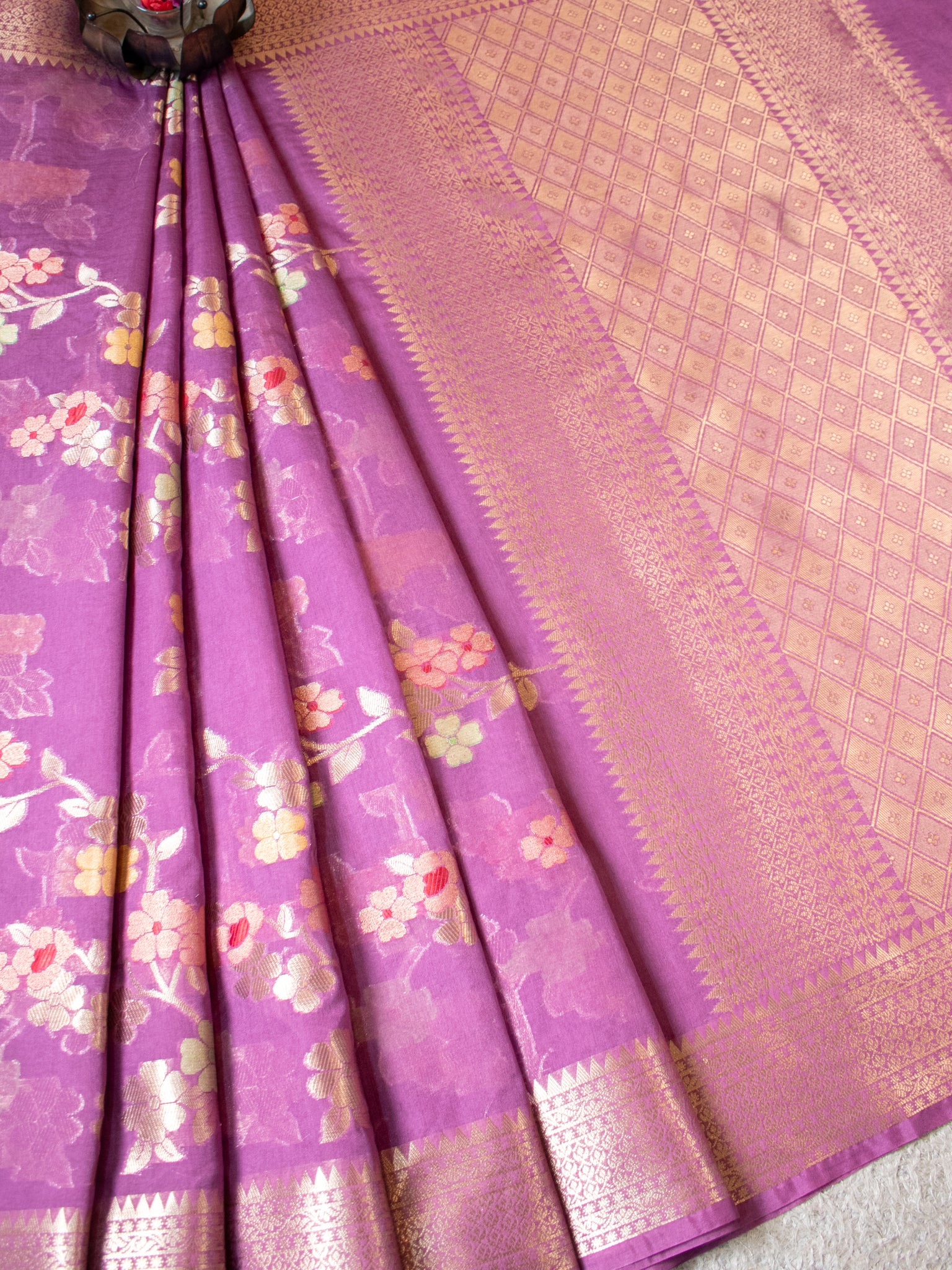 Banarasi Semi Georgette Saree with Floral Weaving & Border- Mauve