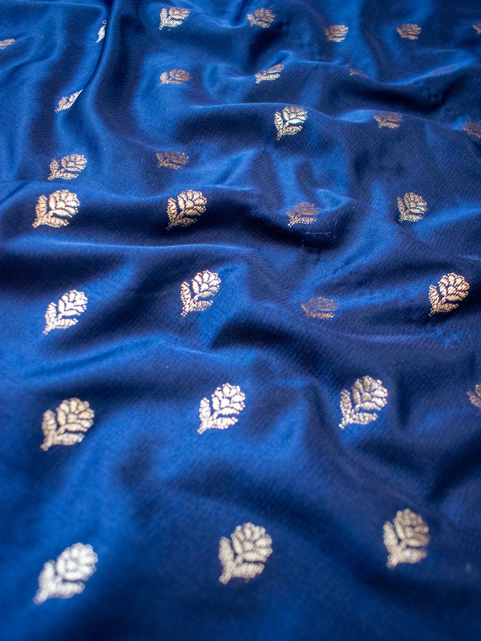 Banarasi Silk Saree With Buti Weaving & Lace Border- Blue