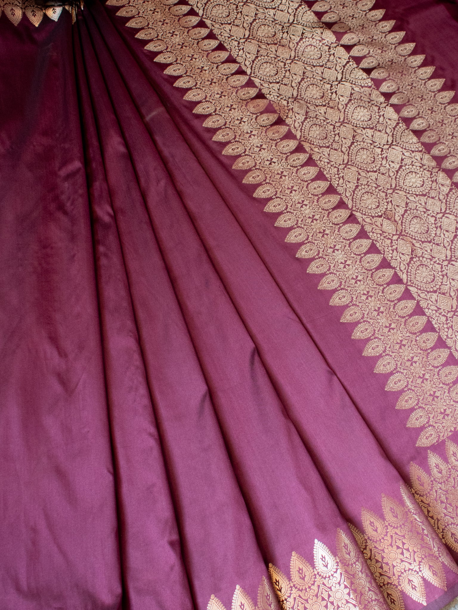 Banarasi Semi Silk Saree With Zari Weaving & Border - Wine