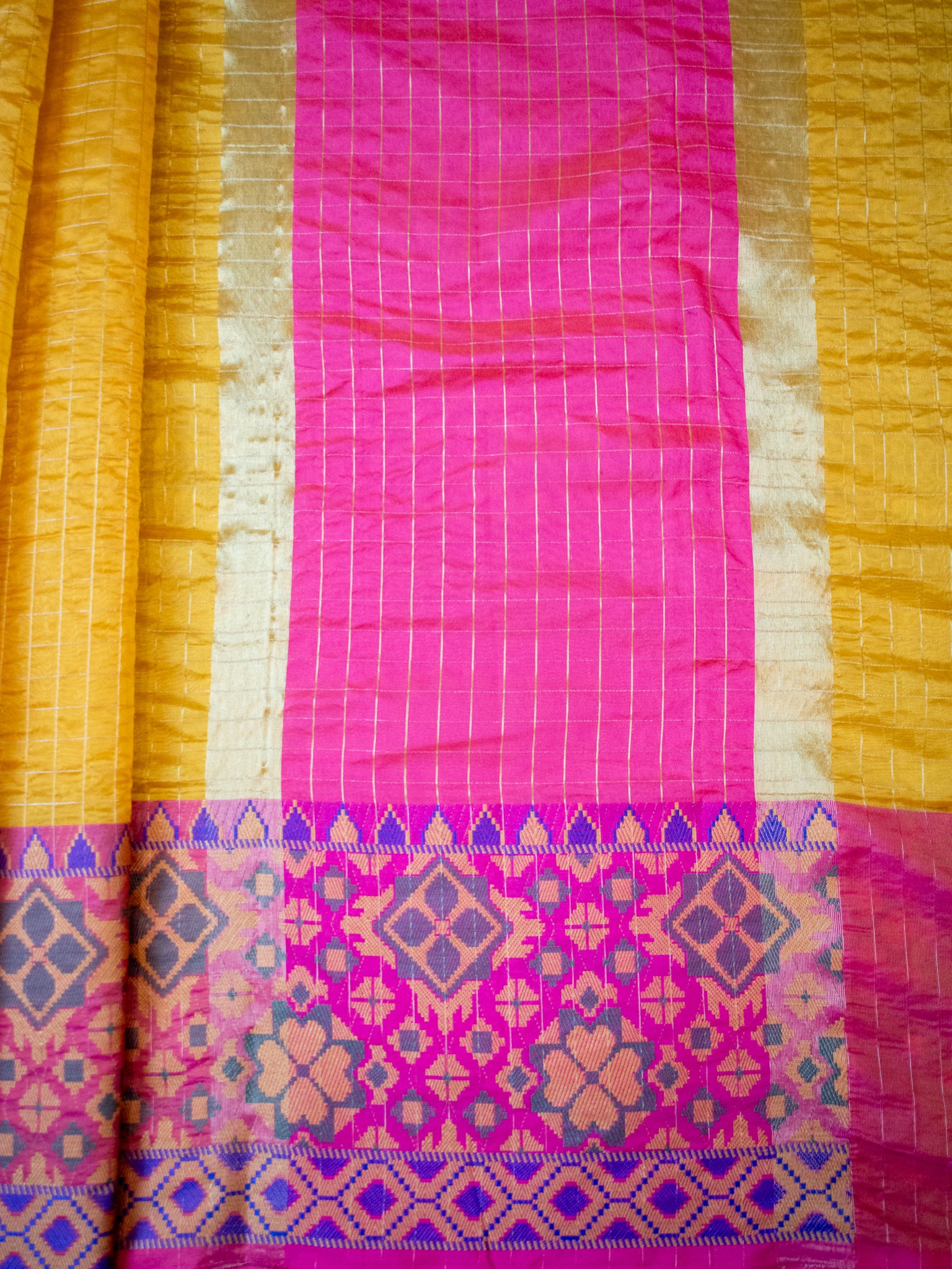 Banarasi Organza Saree With Contrast Border - Yellow