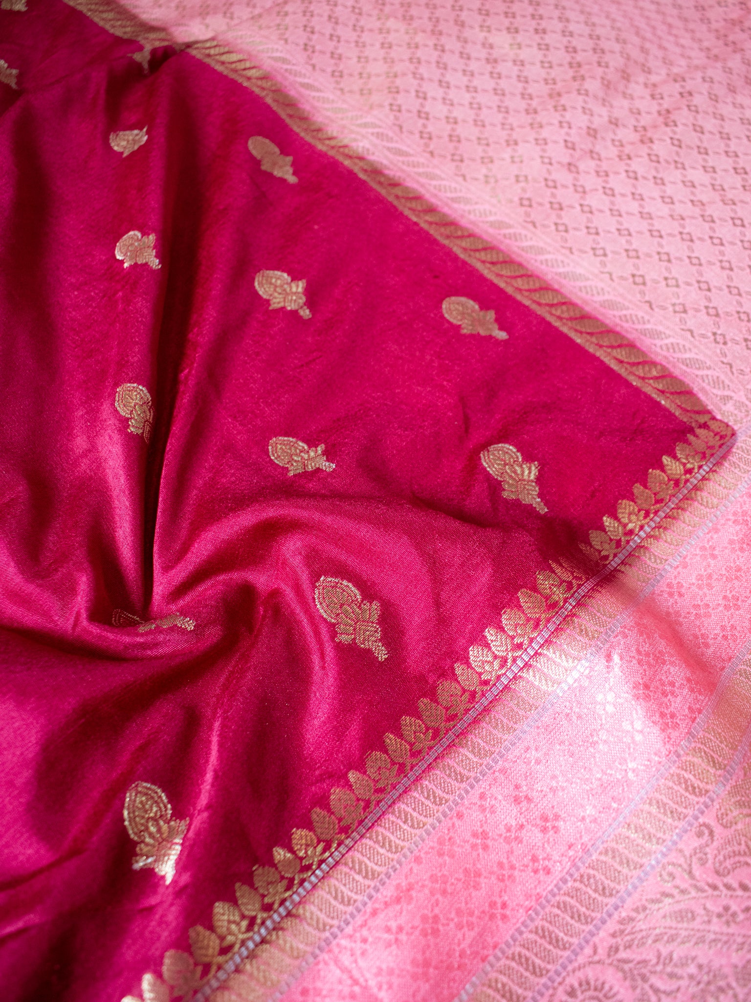 Banarasi Soft Cotton Mix Saree With Buti Weaving & Contrast Border- Wine