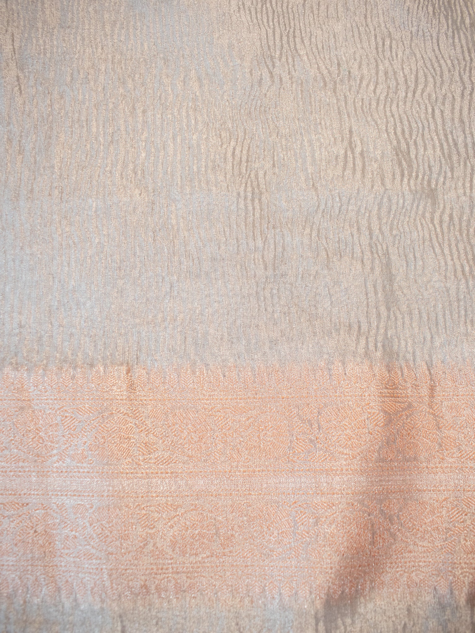 Banarasi Crushed Tissue Saree With Buti & Zari Border- Off White