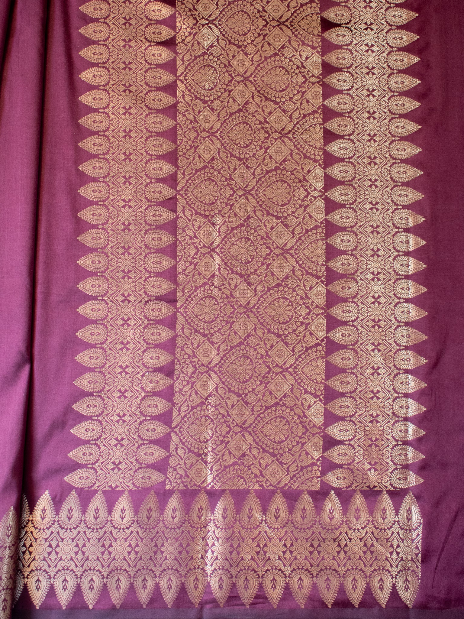 Banarasi Semi Silk Saree With Zari Weaving & Border - Wine