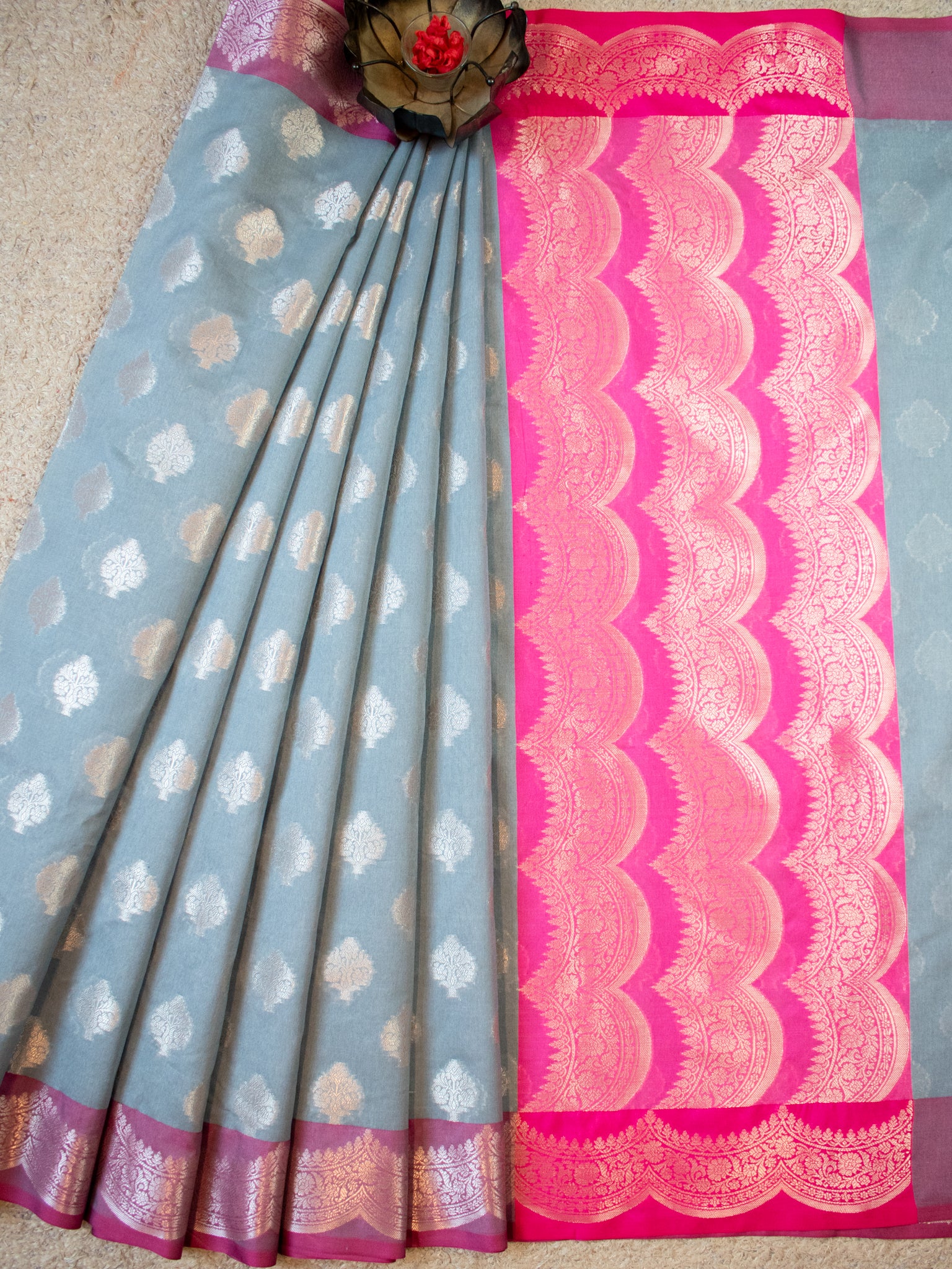 Banarasi Cotton Silk Saree With Buta & Contrast Border- Grey