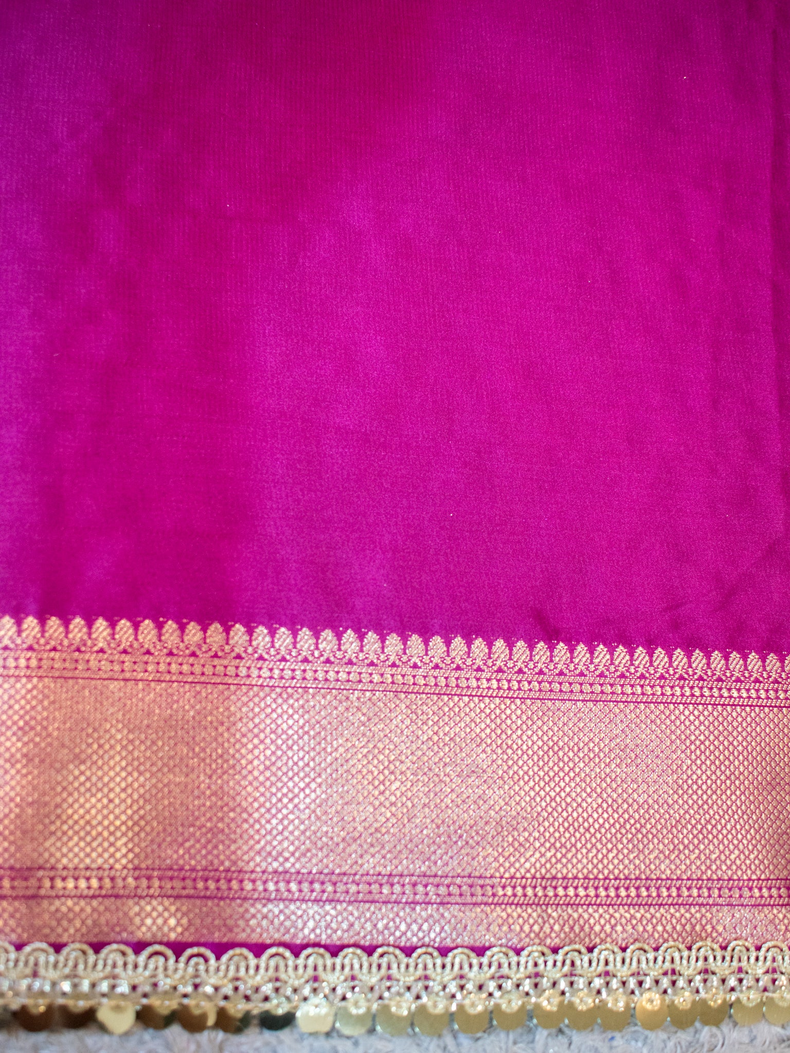 Banarasi Silk Saree With Buti Weaving & Lace Border- Purple
